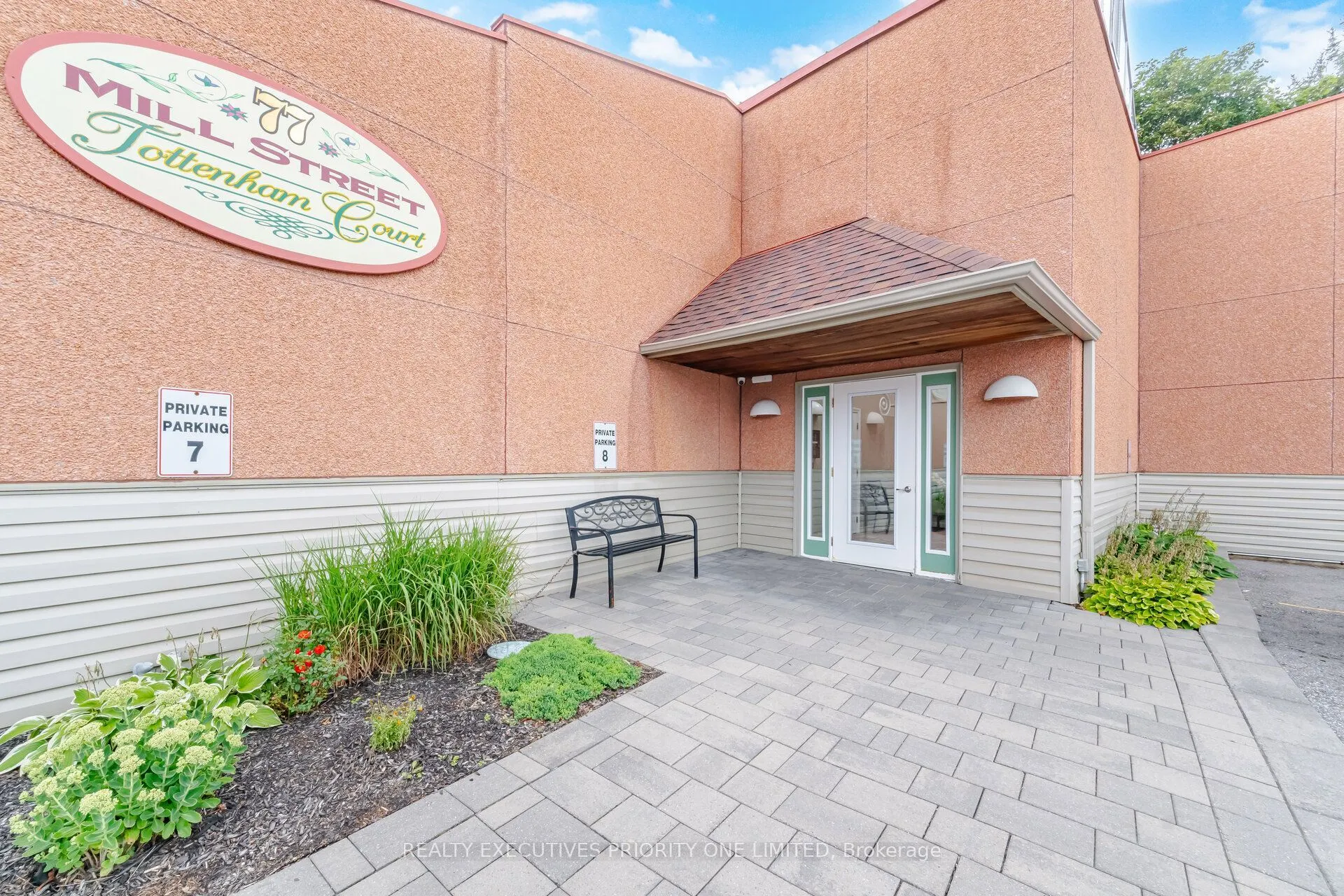 77 Mill Street E #2