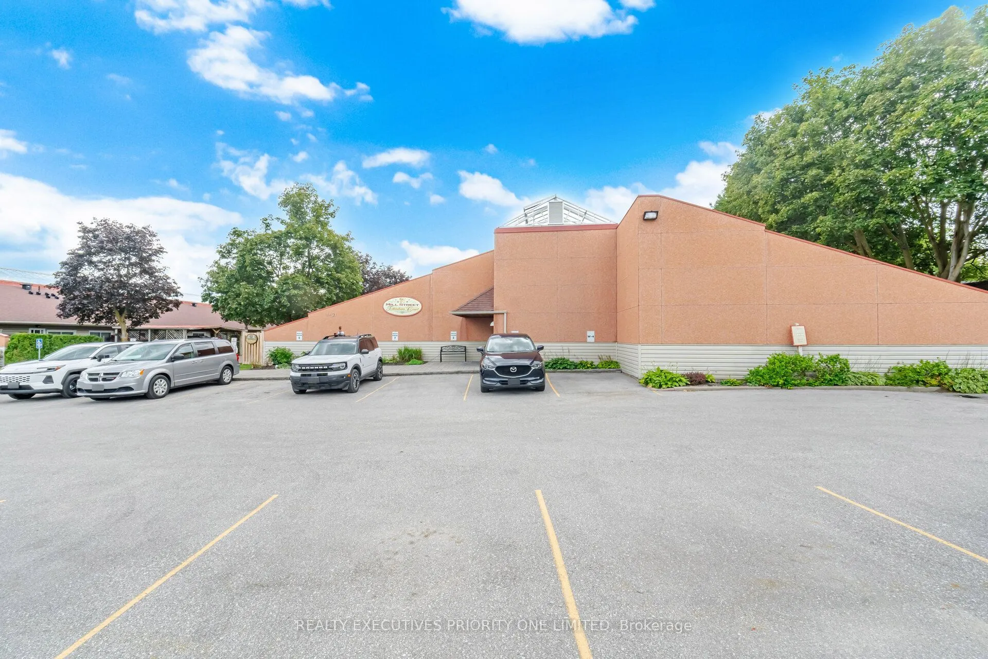 77 Mill Street E #2