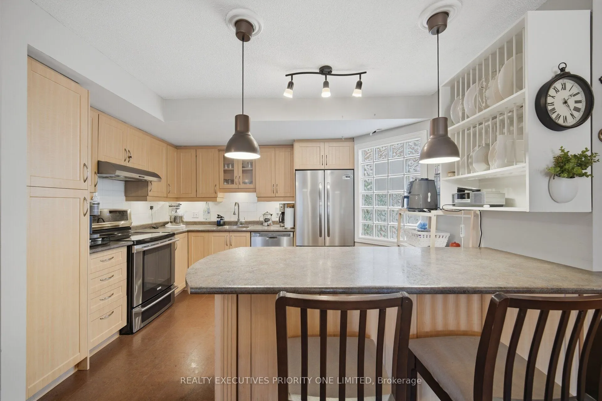 77 Mill Street E #2
