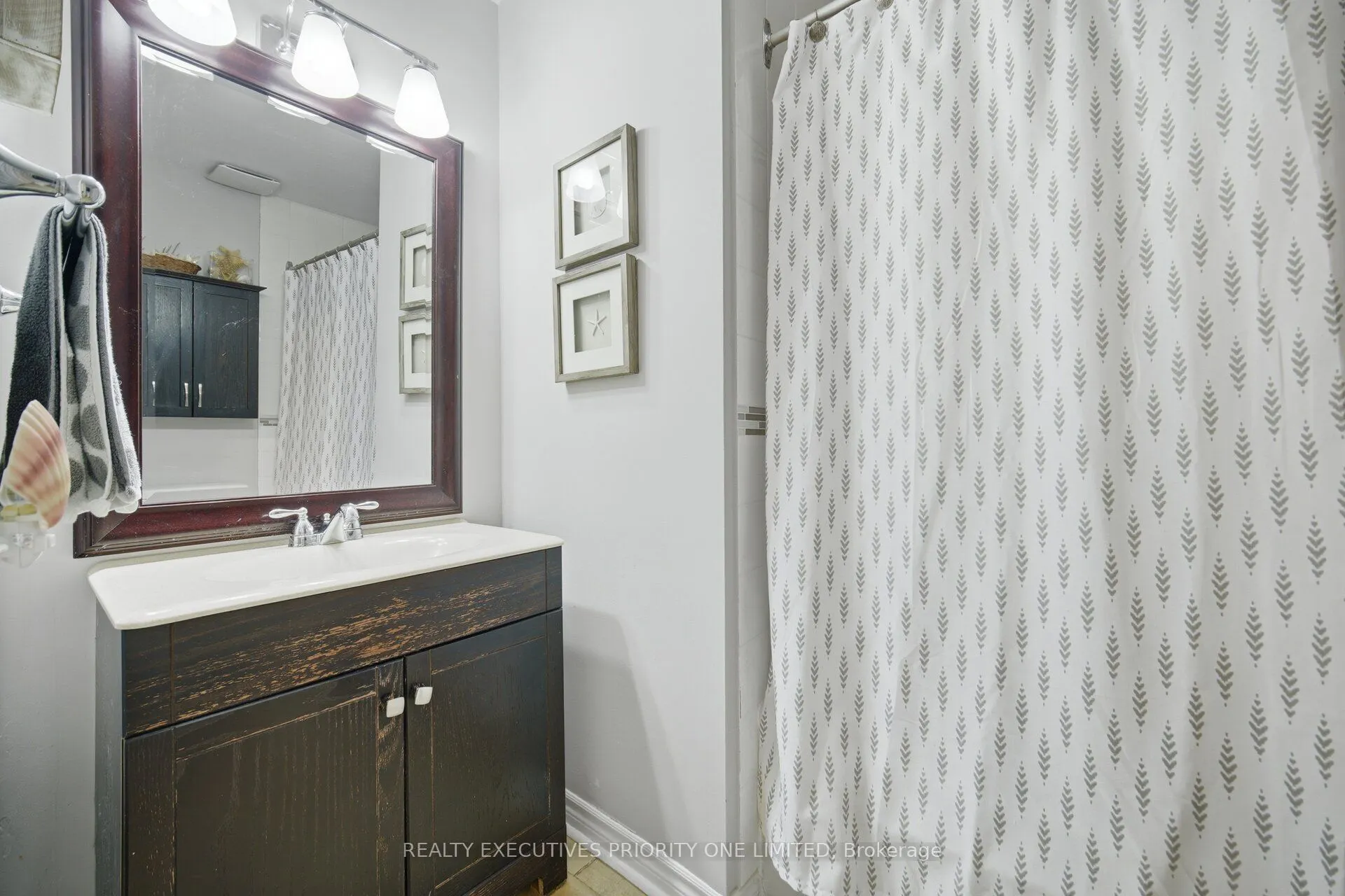 77 Mill Street E #2