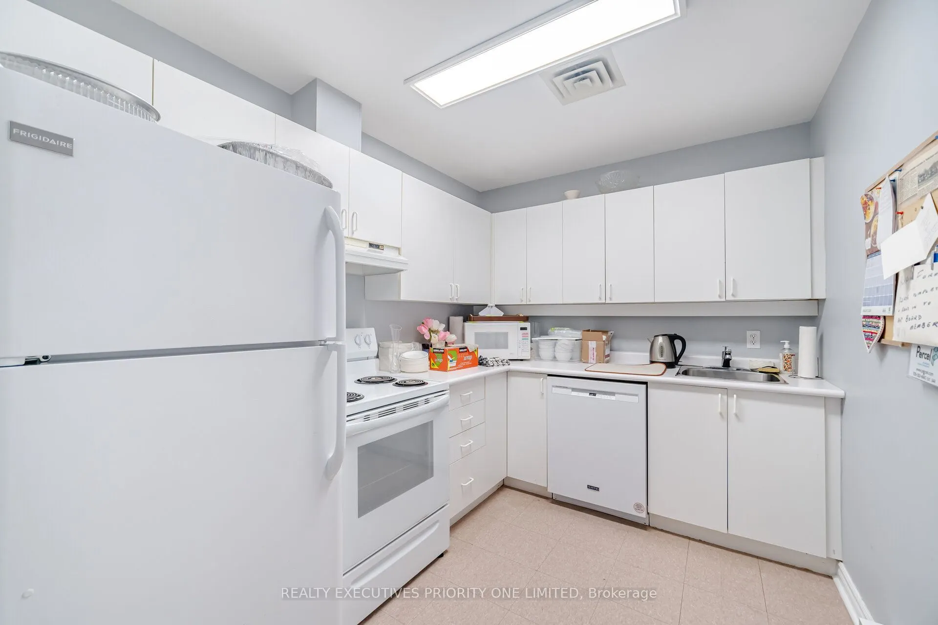 77 Mill Street E #2