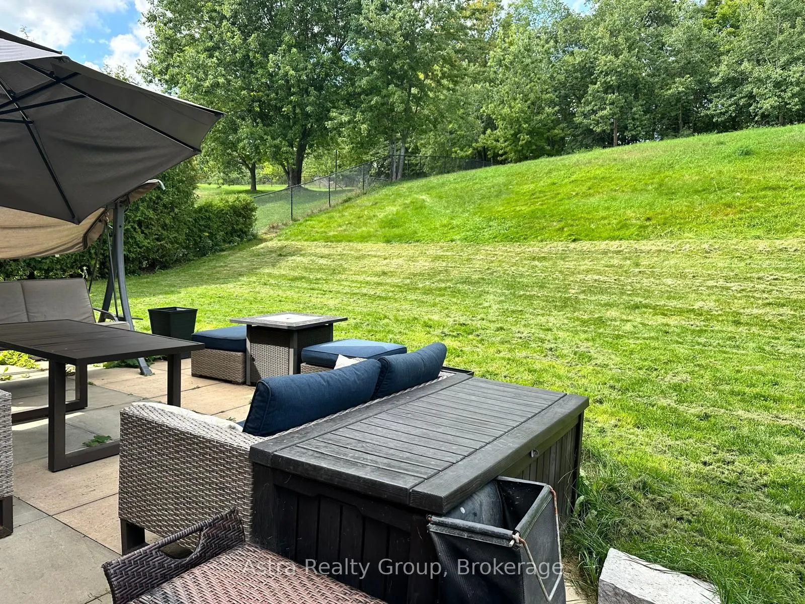 74 Kootenay Ridge