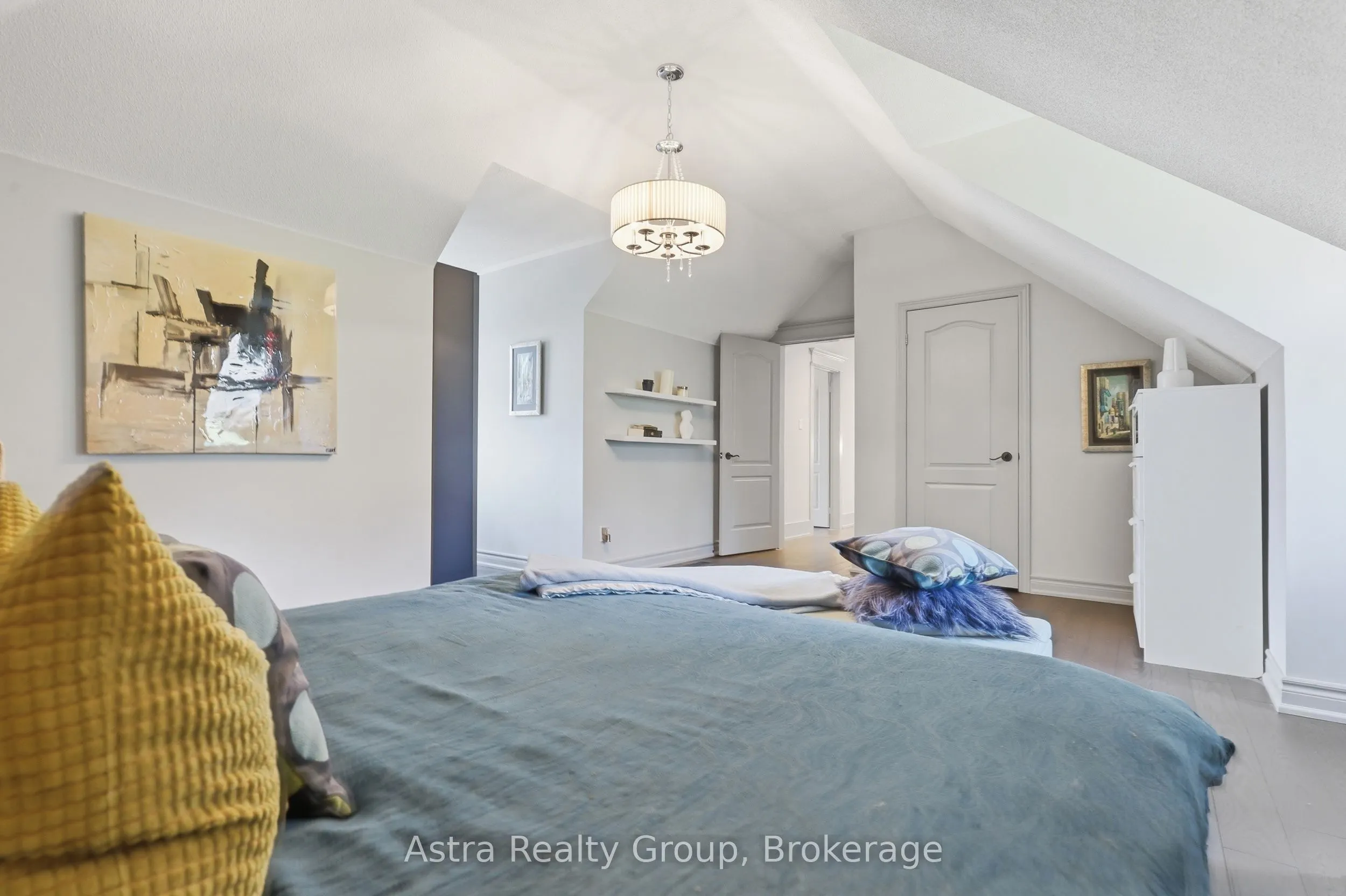 74 Kootenay Ridge