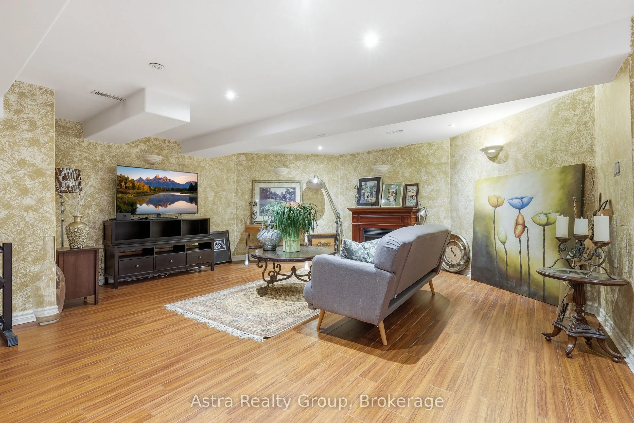 74 Kootenay Ridge