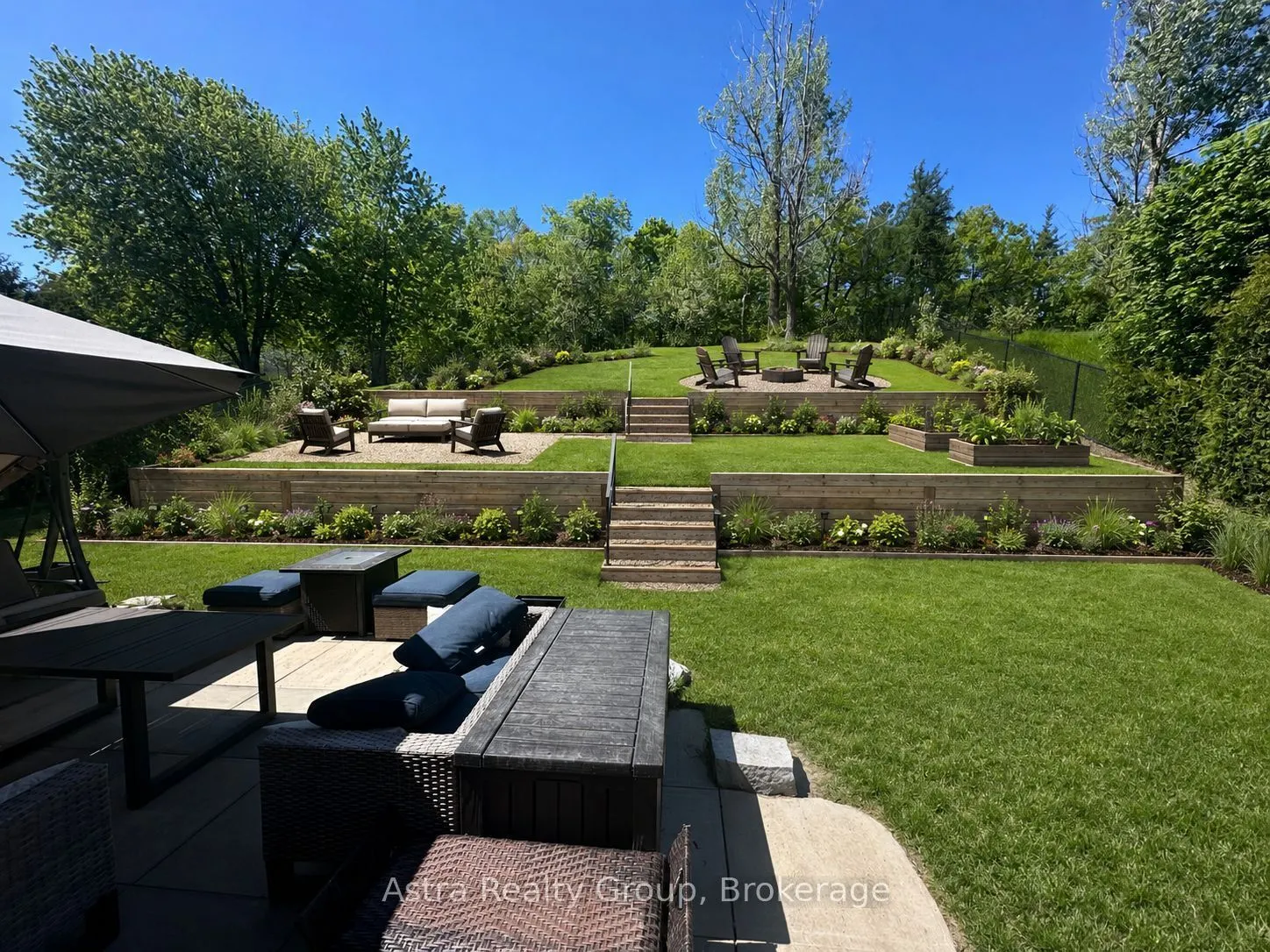 74 Kootenay Ridge