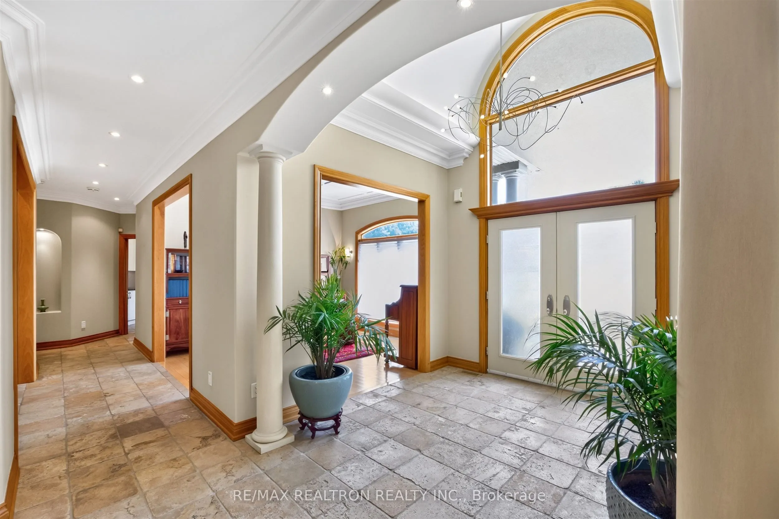 24 Maplehyrn Avenue