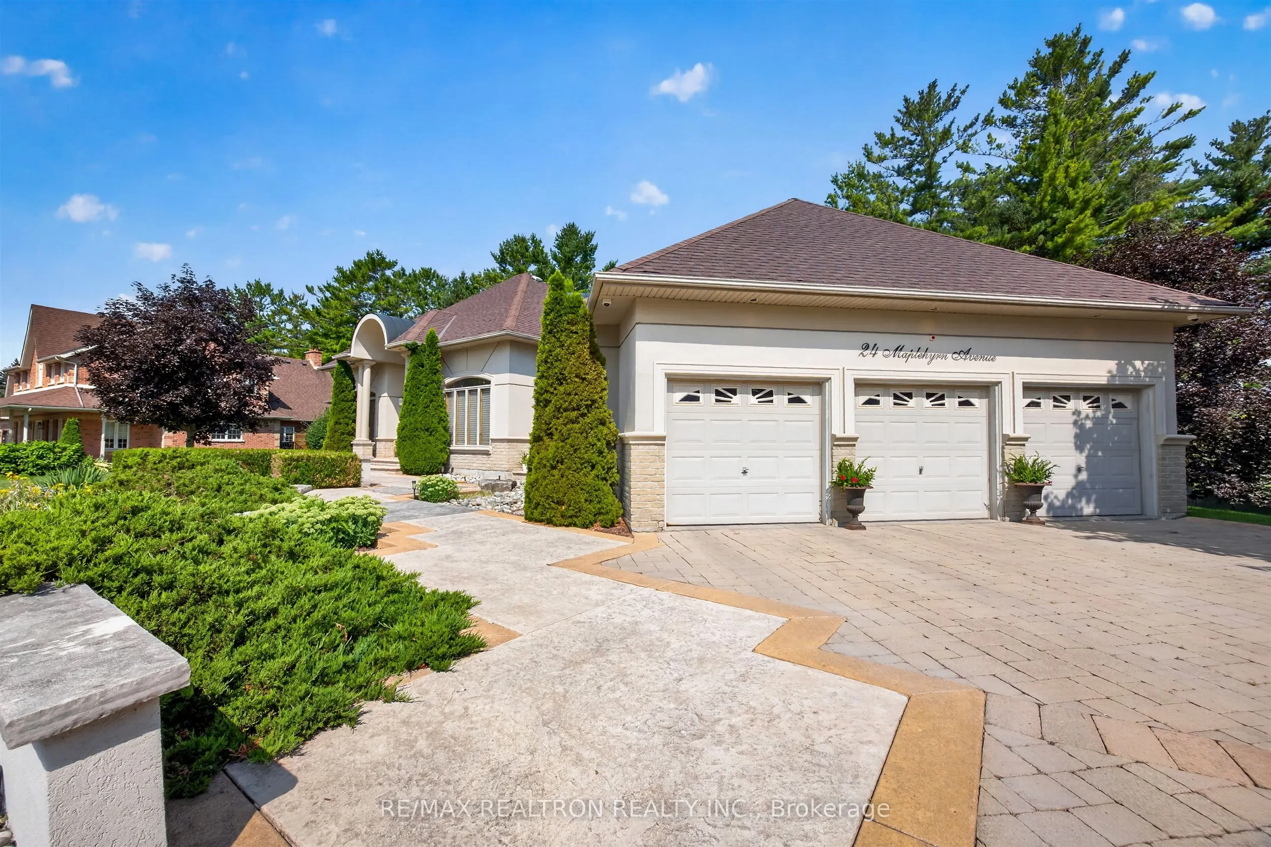 24 Maplehyrn Avenue