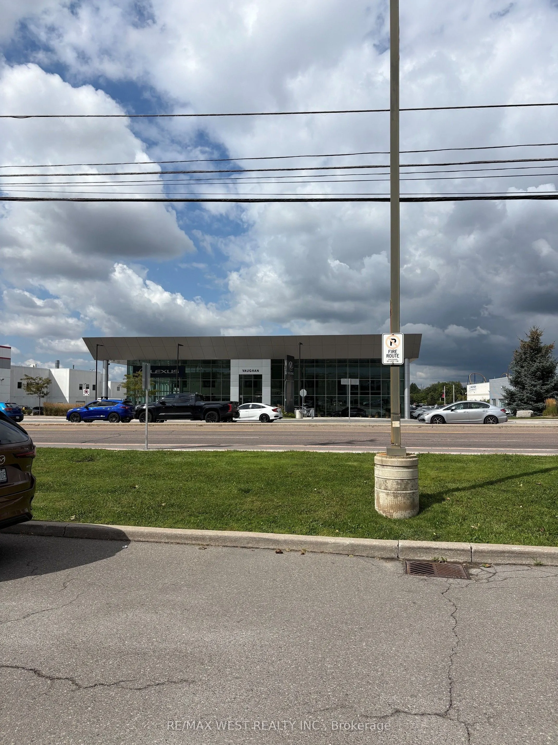 9441 Jane Street #111