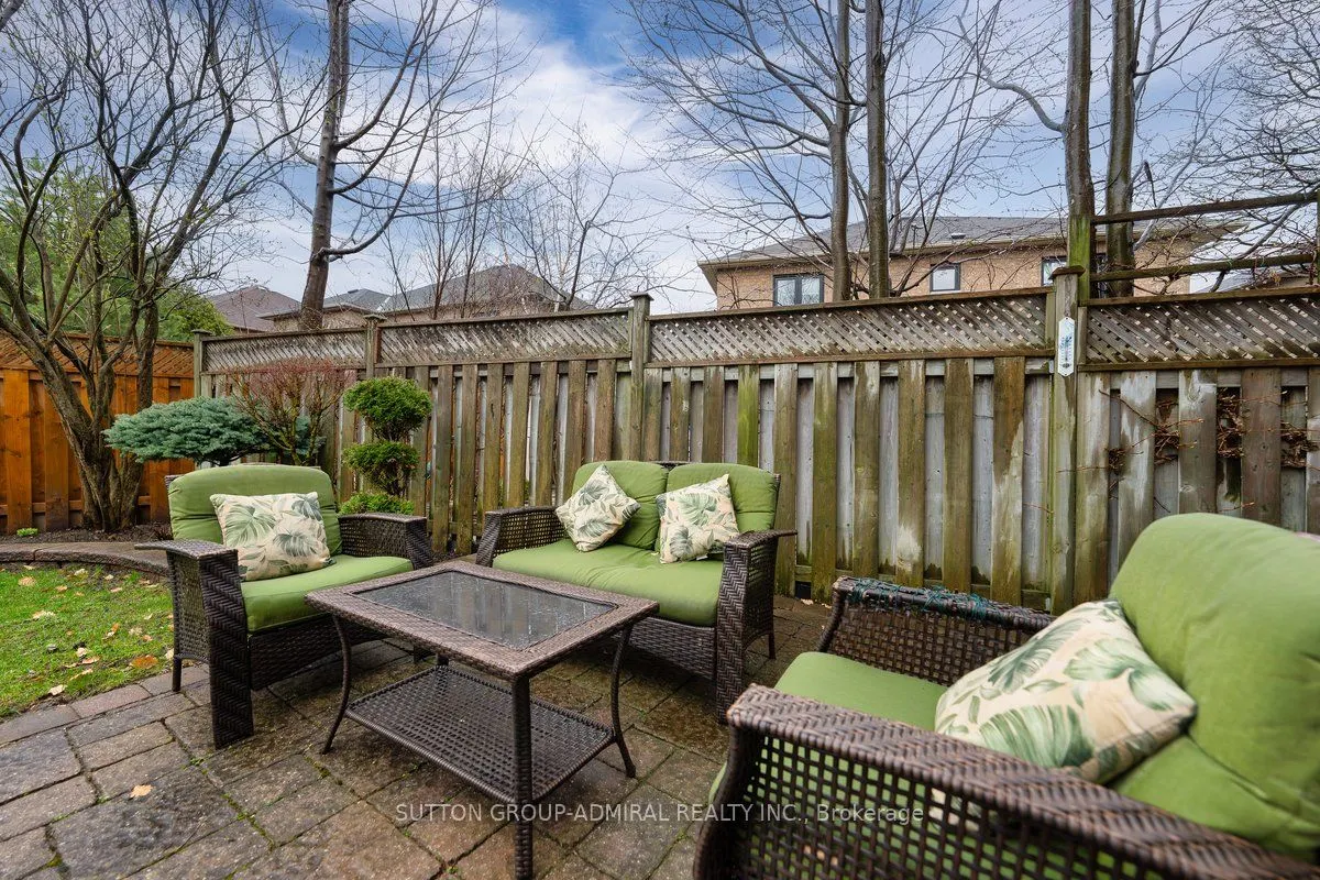 126 Redondo Drive E