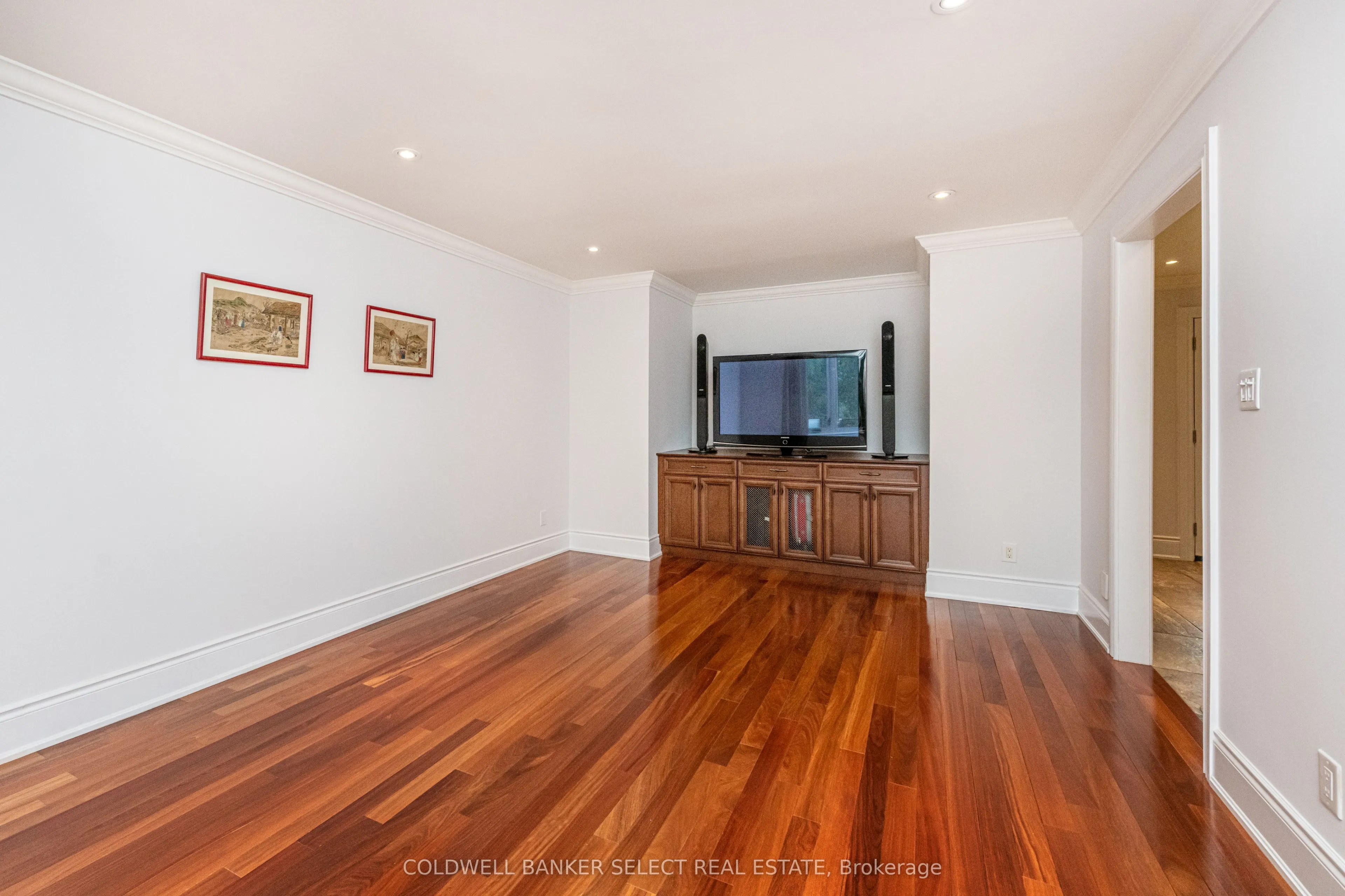 79 Hill Farm Road