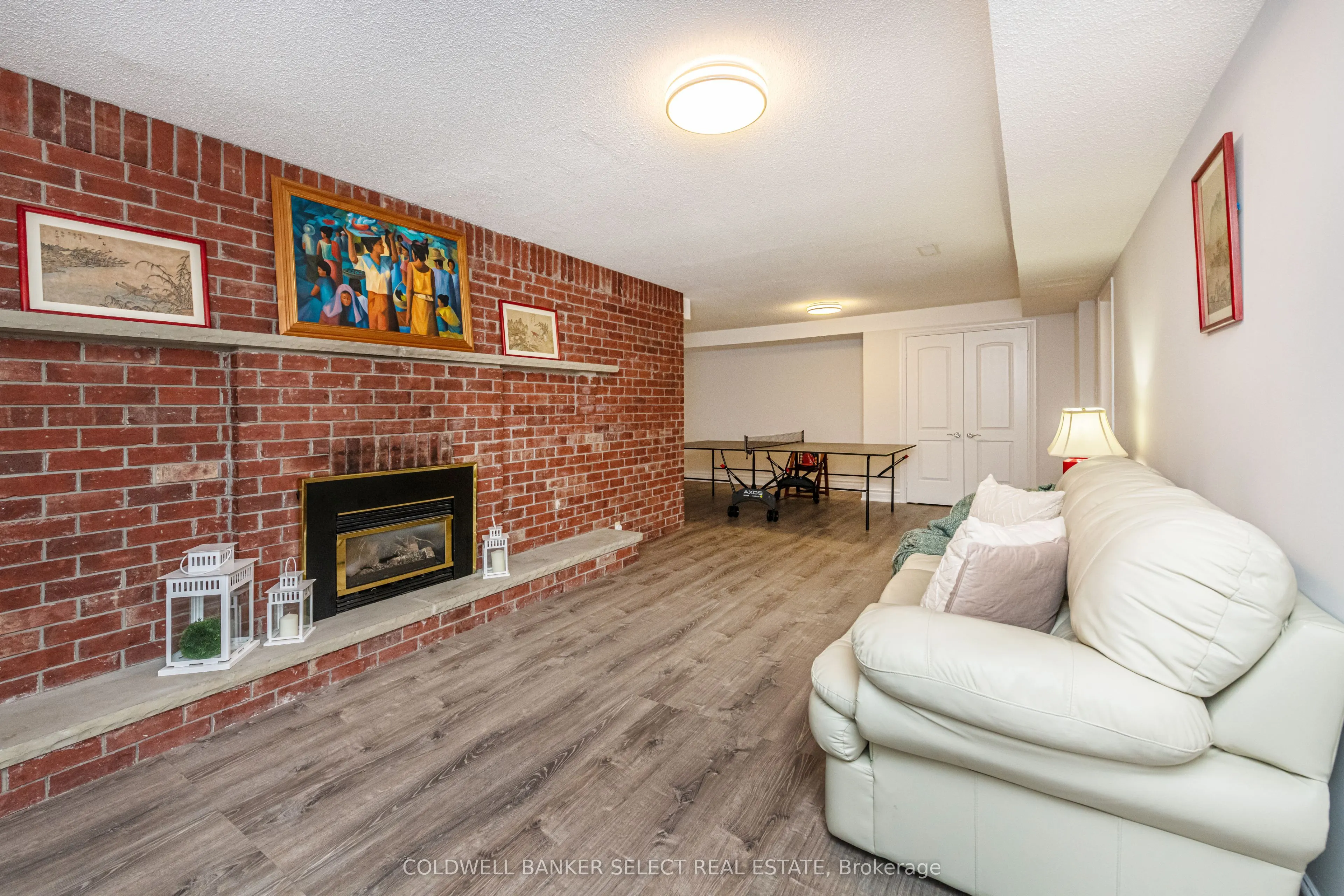79 Hill Farm Road