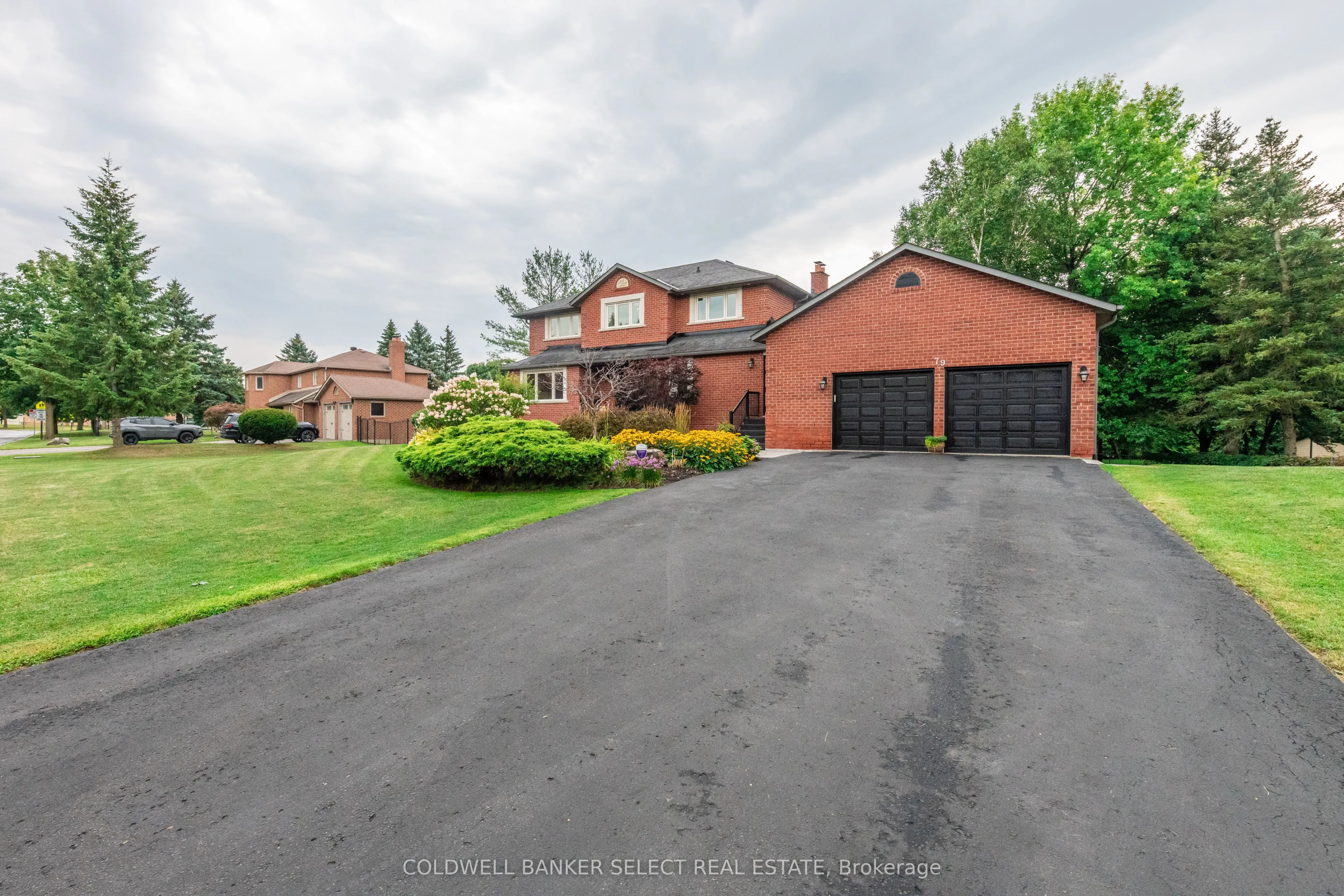 79 Hill Farm Road