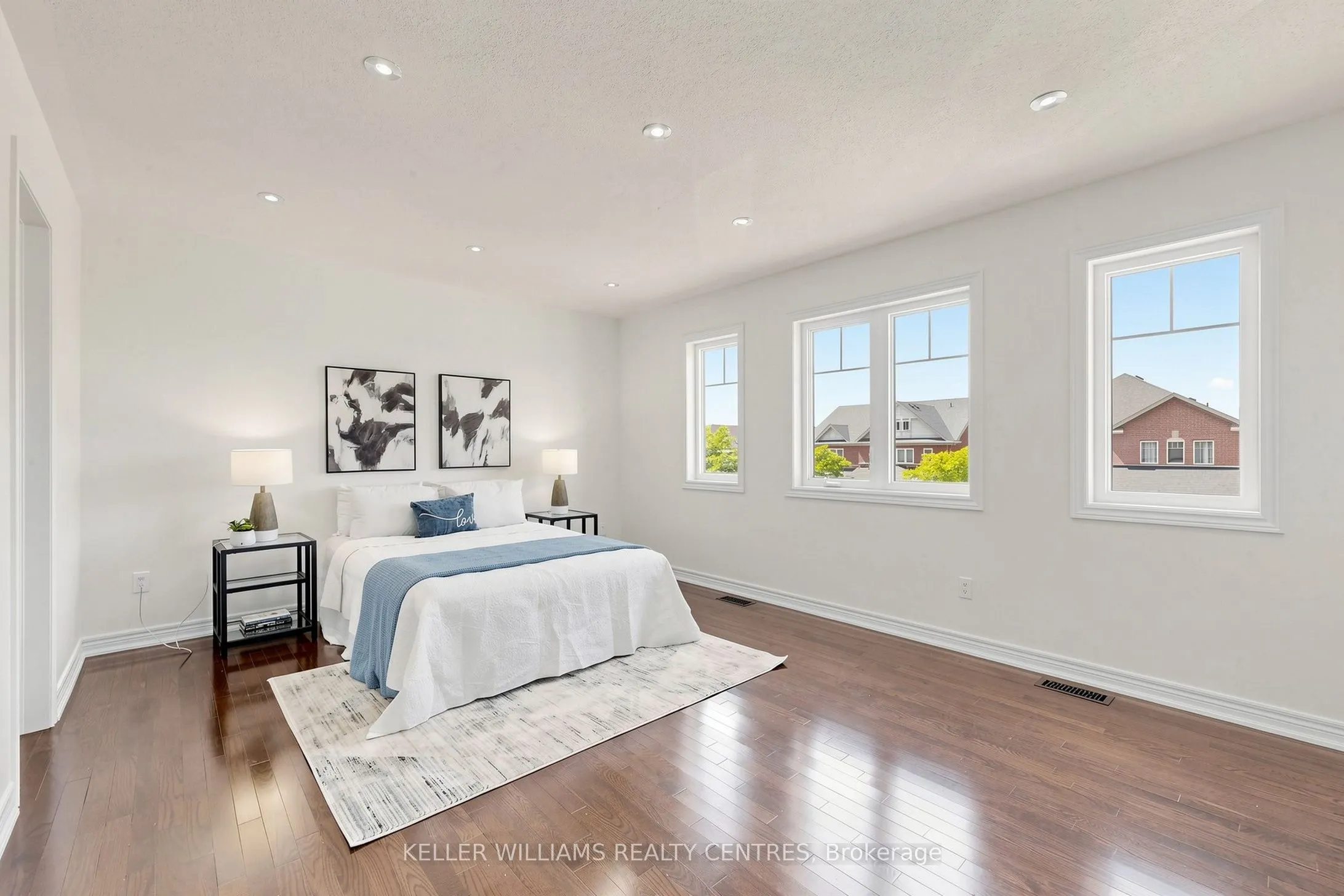 7 Philips Lake Court