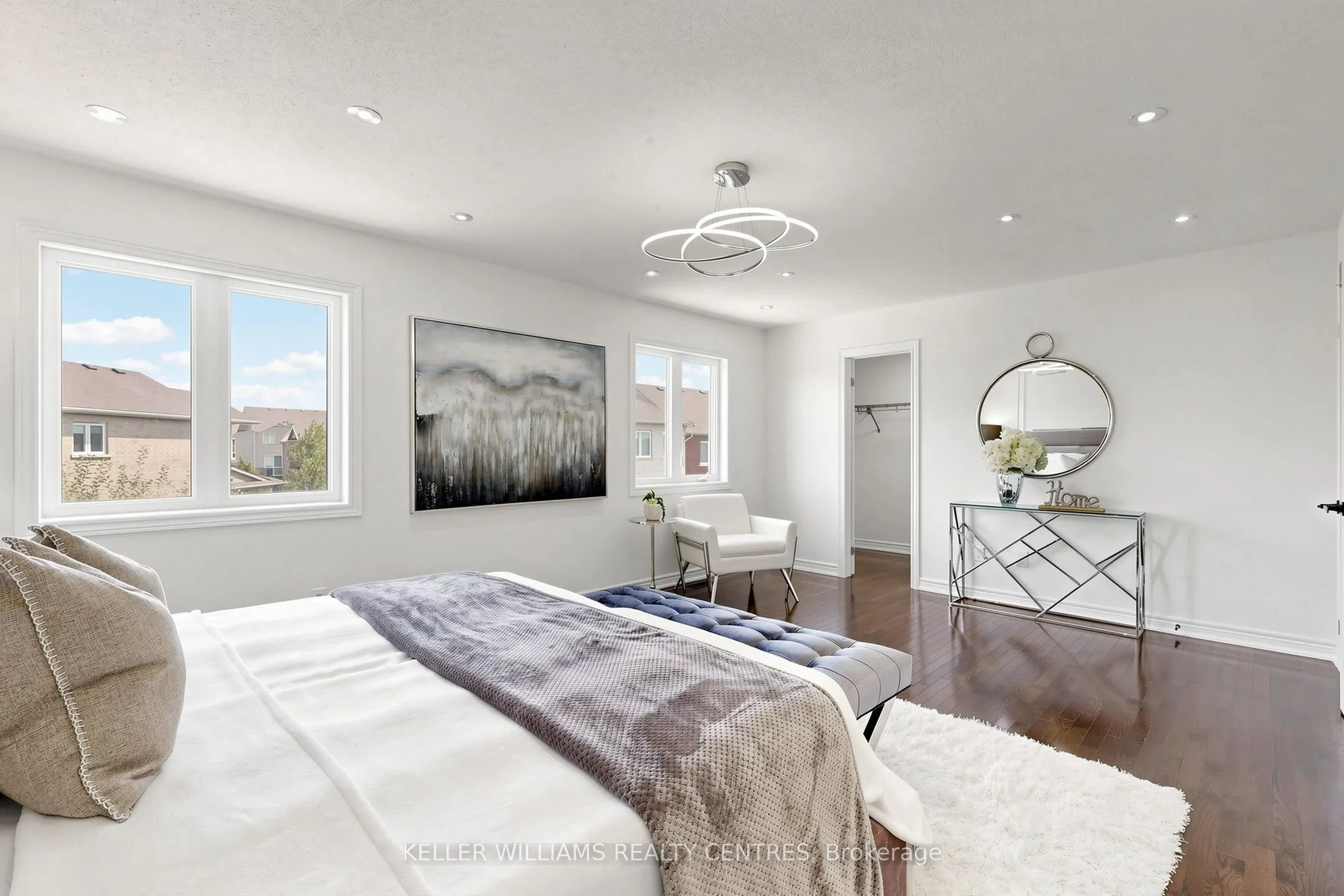 7 Philips Lake Court
