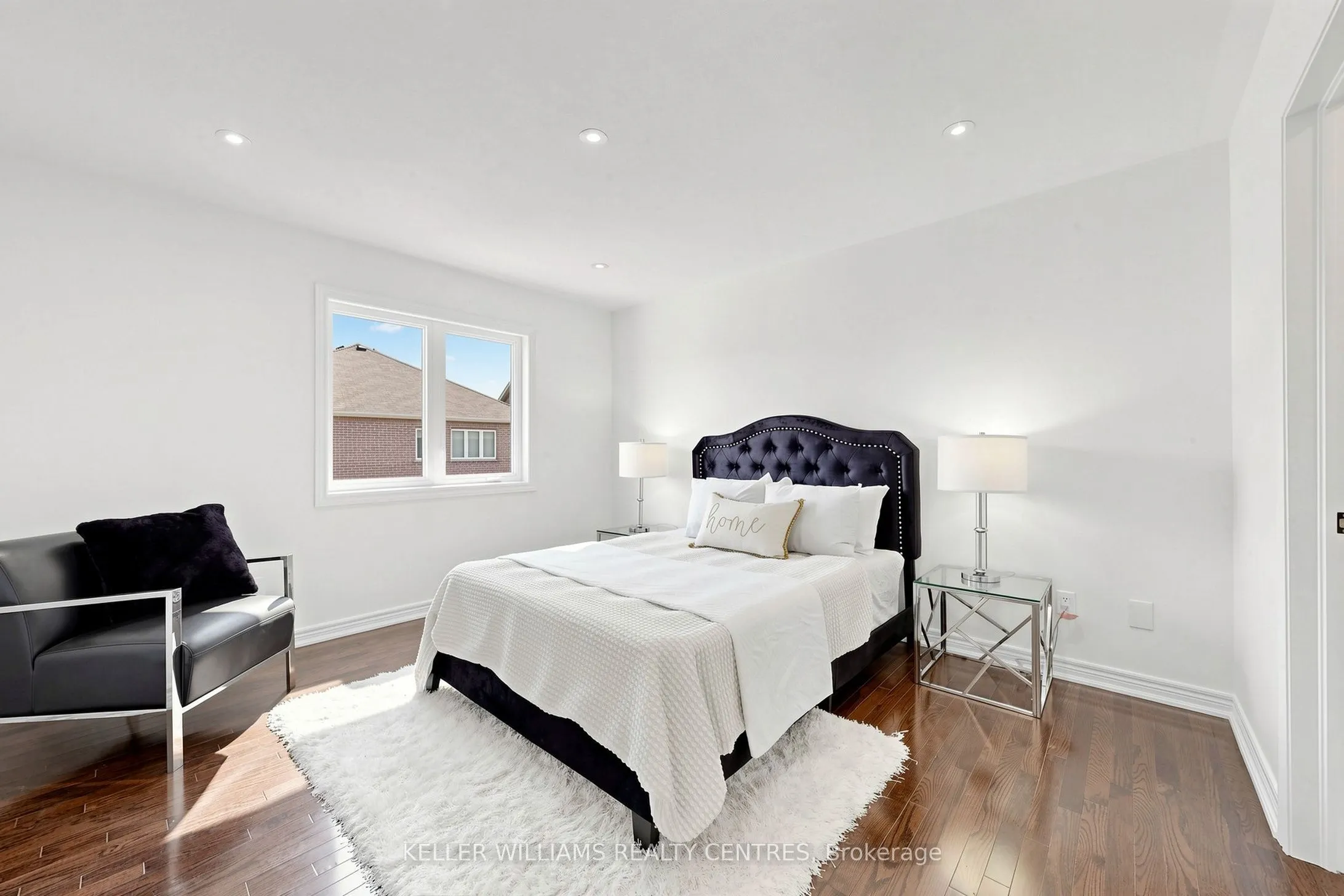 7 Philips Lake Court