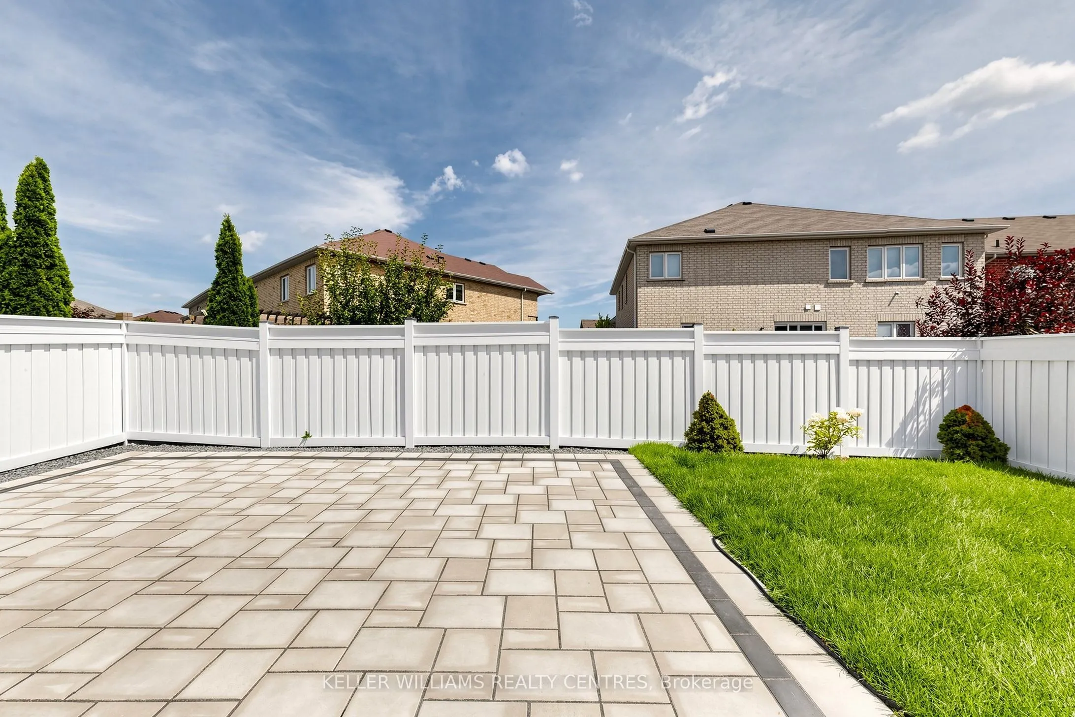7 Philips Lake Court