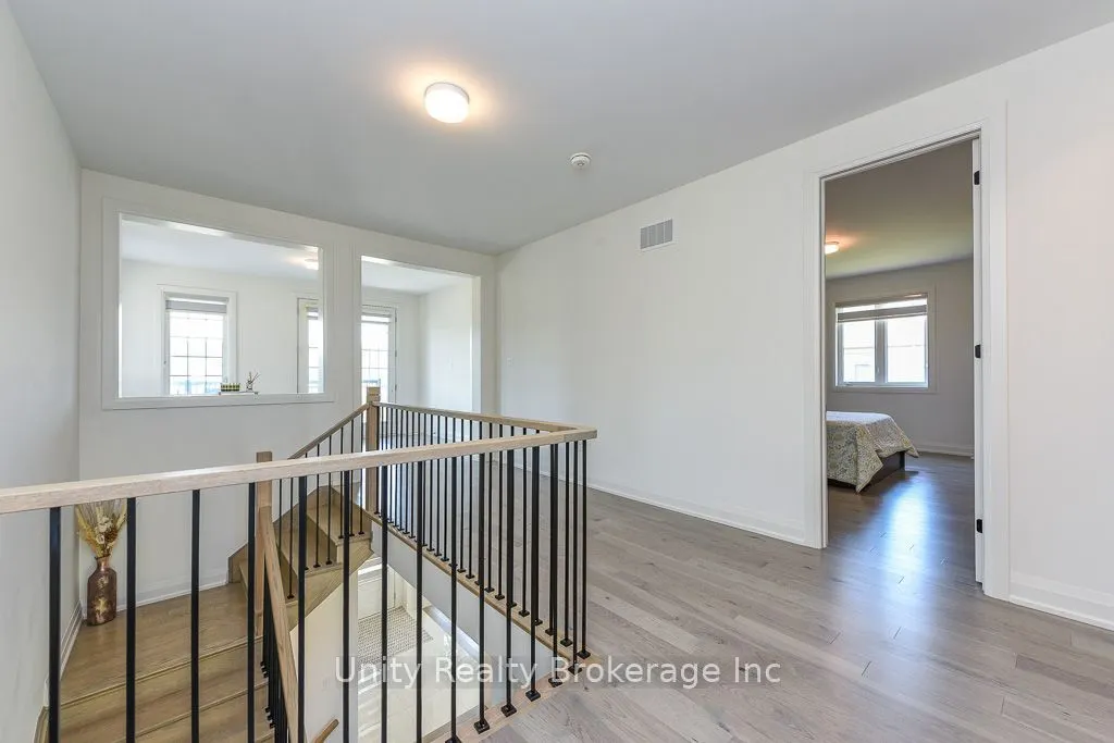 30 Magnolia Avenue N