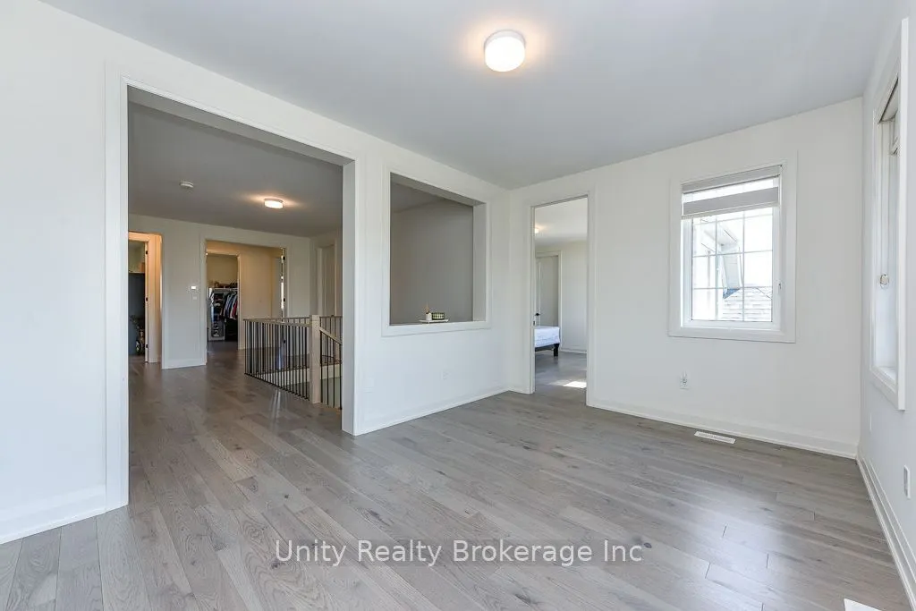 30 Magnolia Avenue N