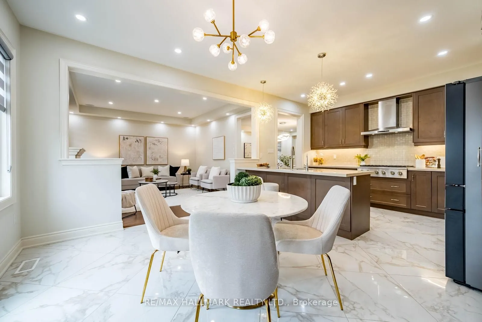 170 Fallharvest Way