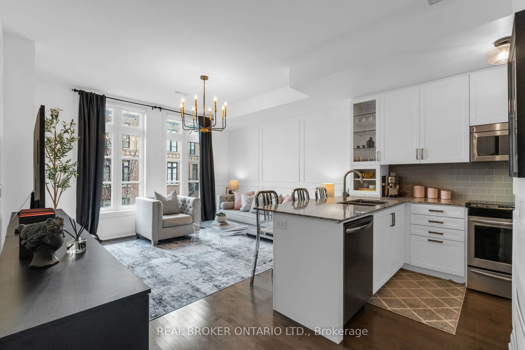 8167 Kipling Avenue #43