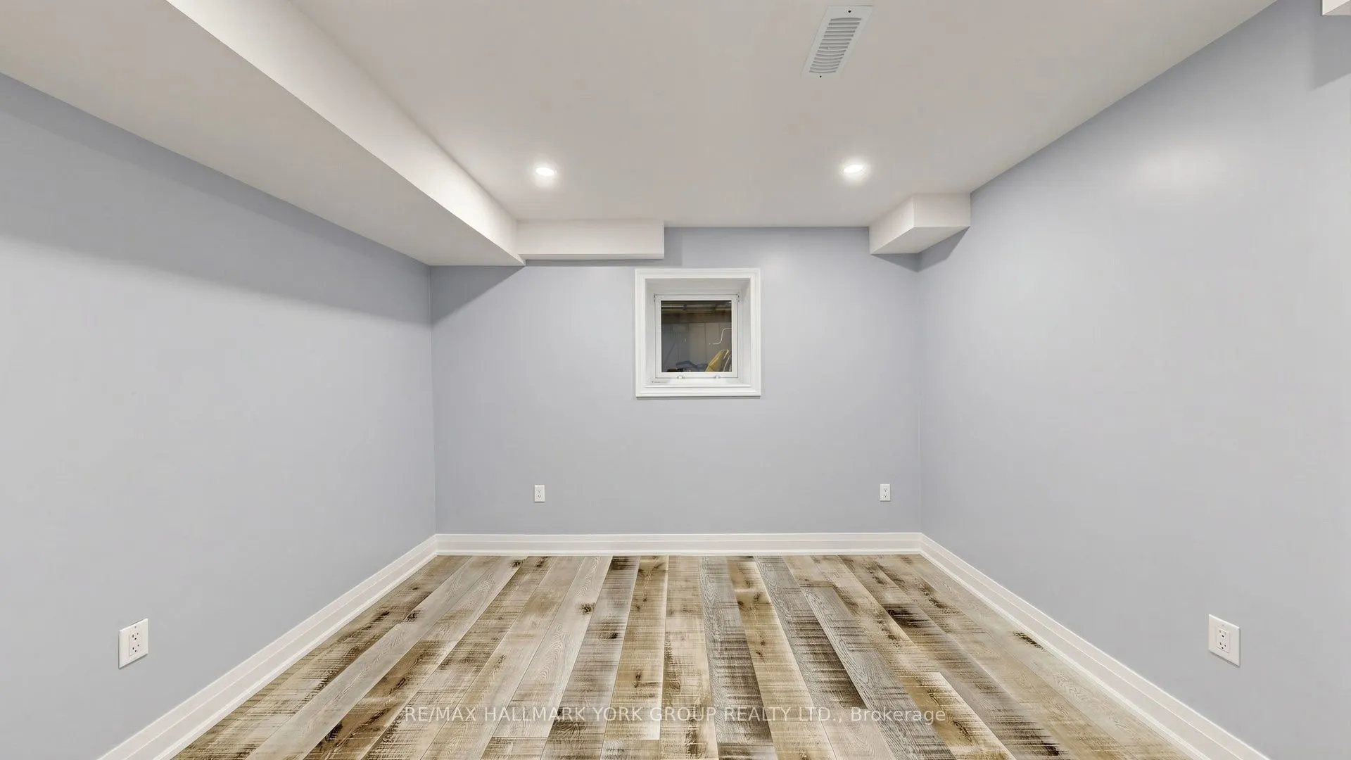 186 Wainscot Avenue #BSMT