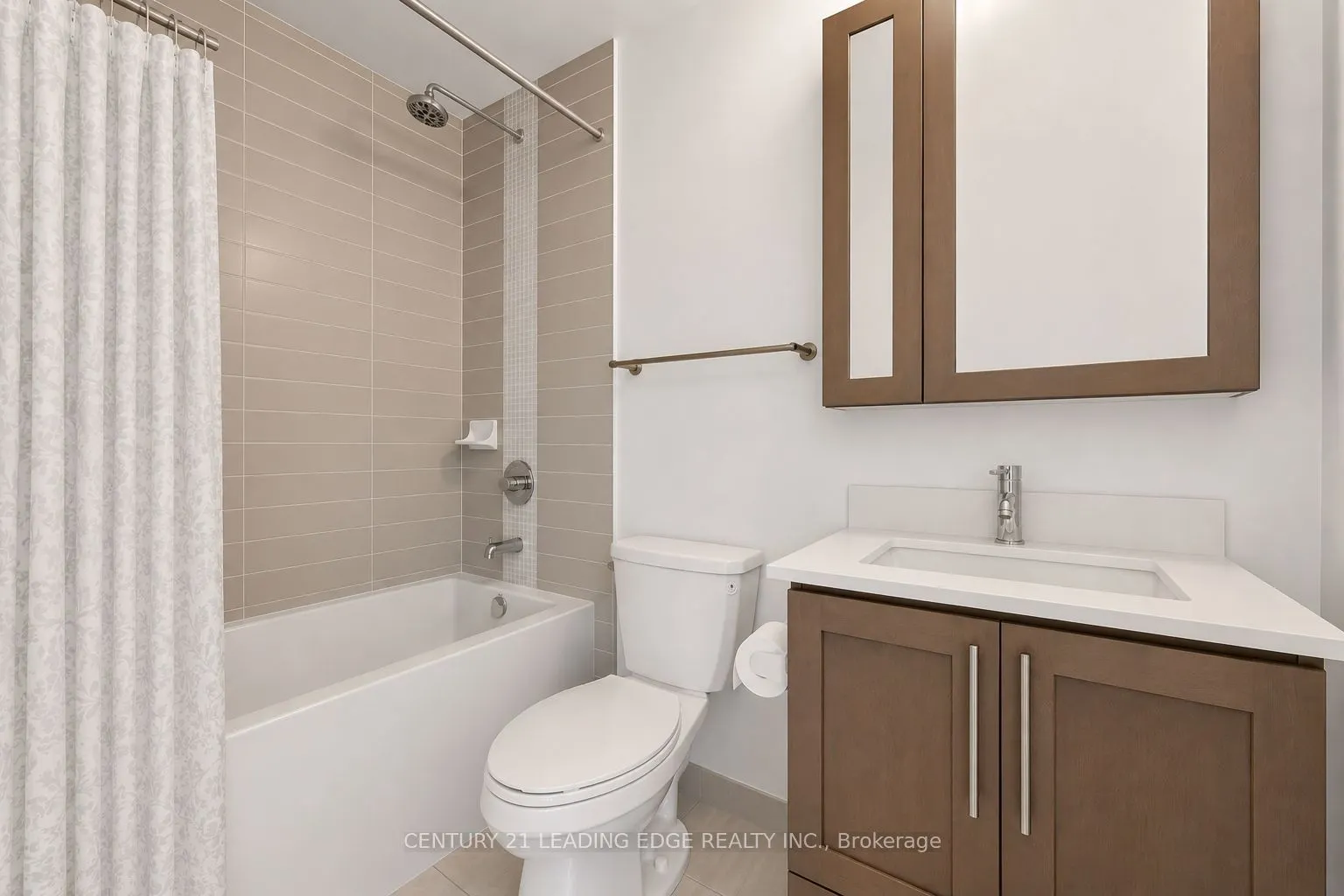65 Oneida Crescent #801