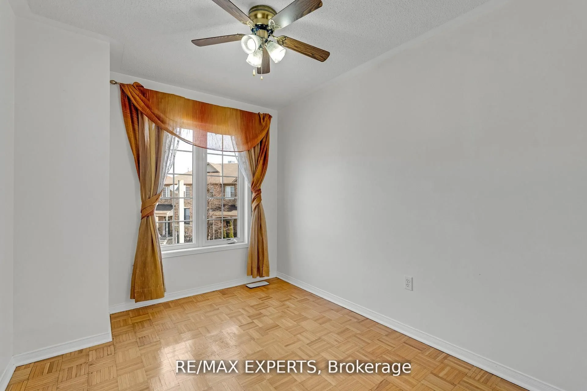 19 Foxchase Avenue #61