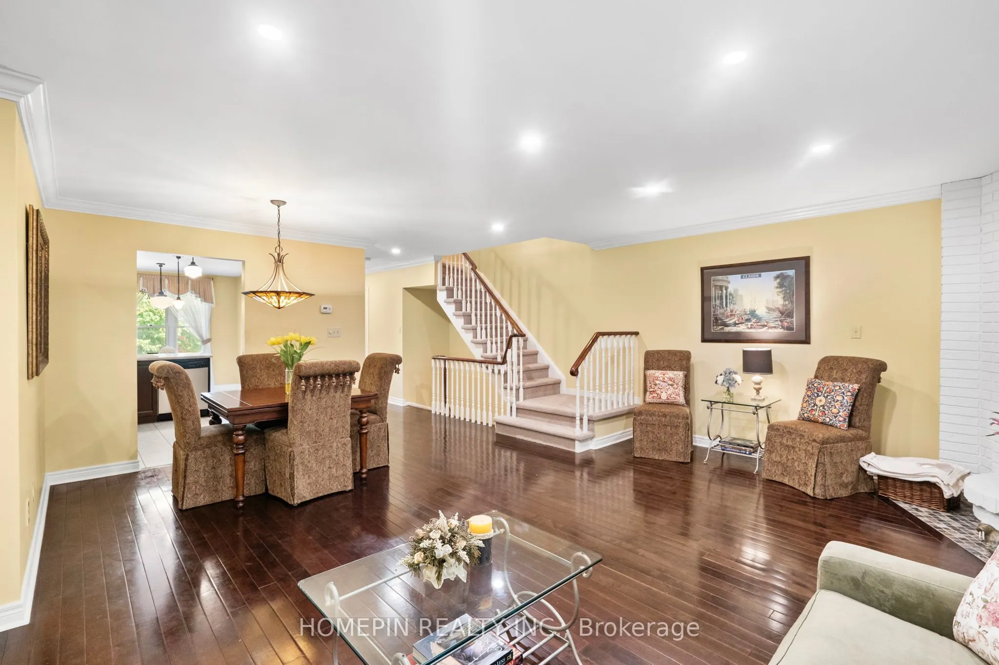 84 Confederation Way #36