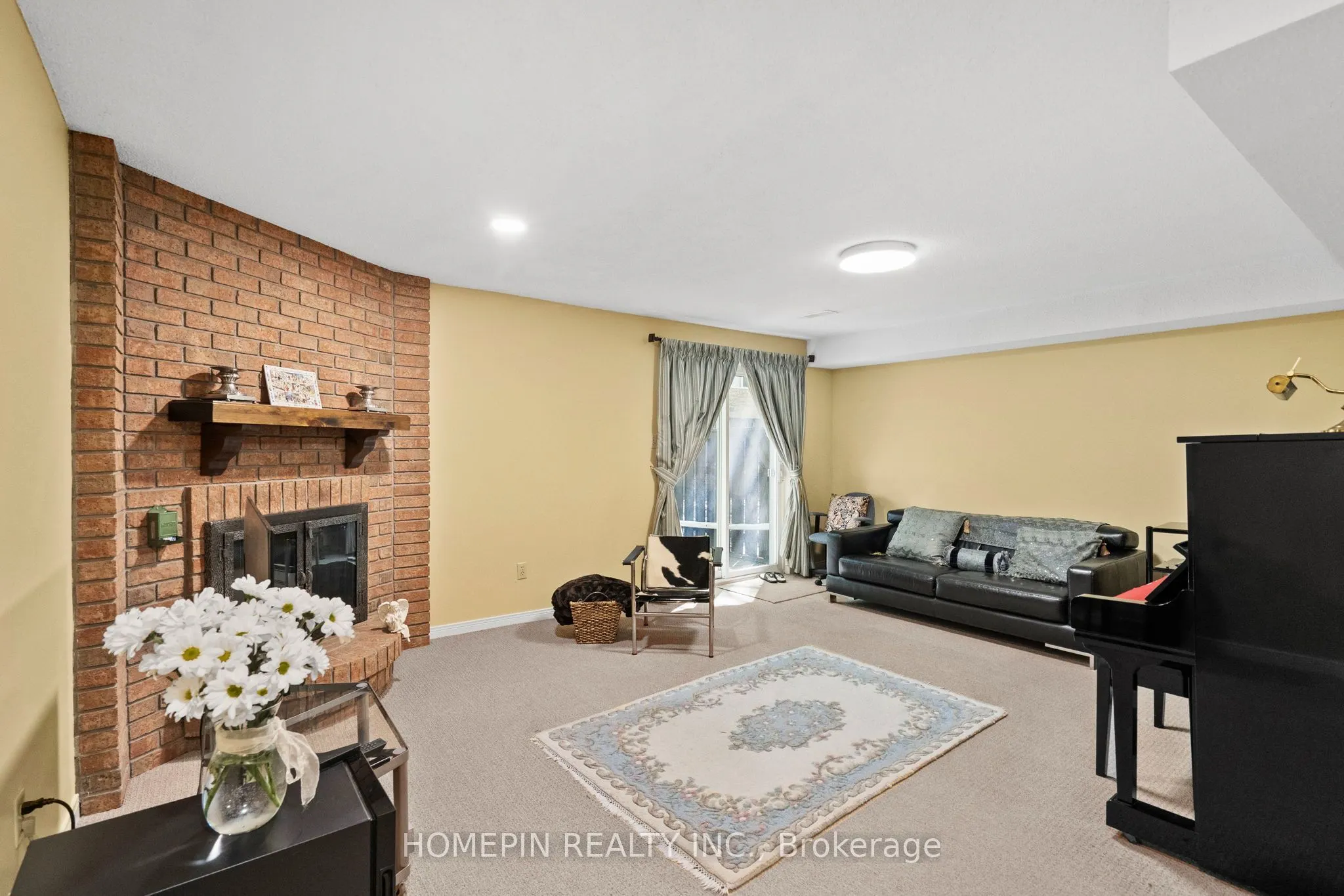84 Confederation Way #36