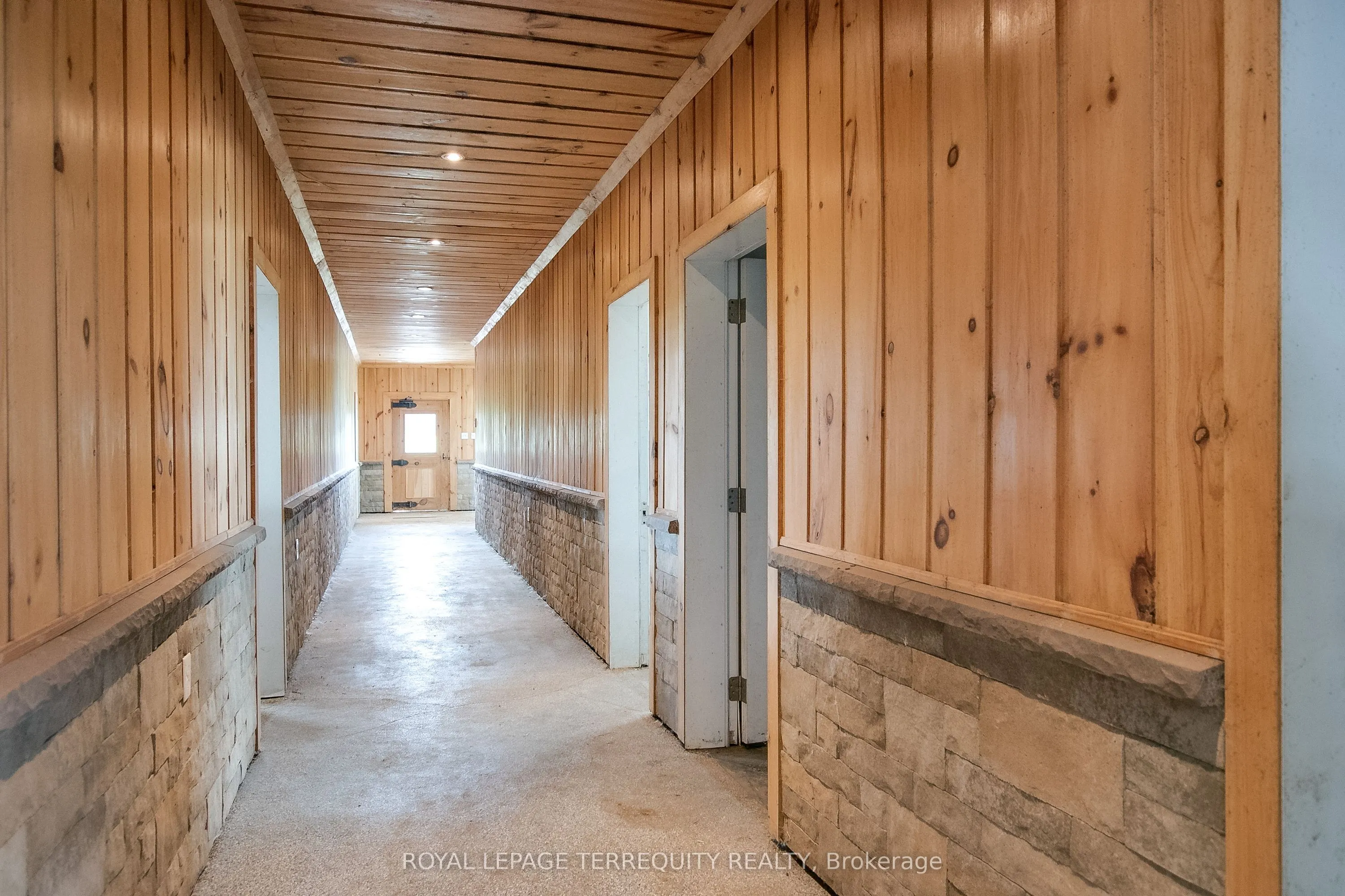 15625 8th Concession Road