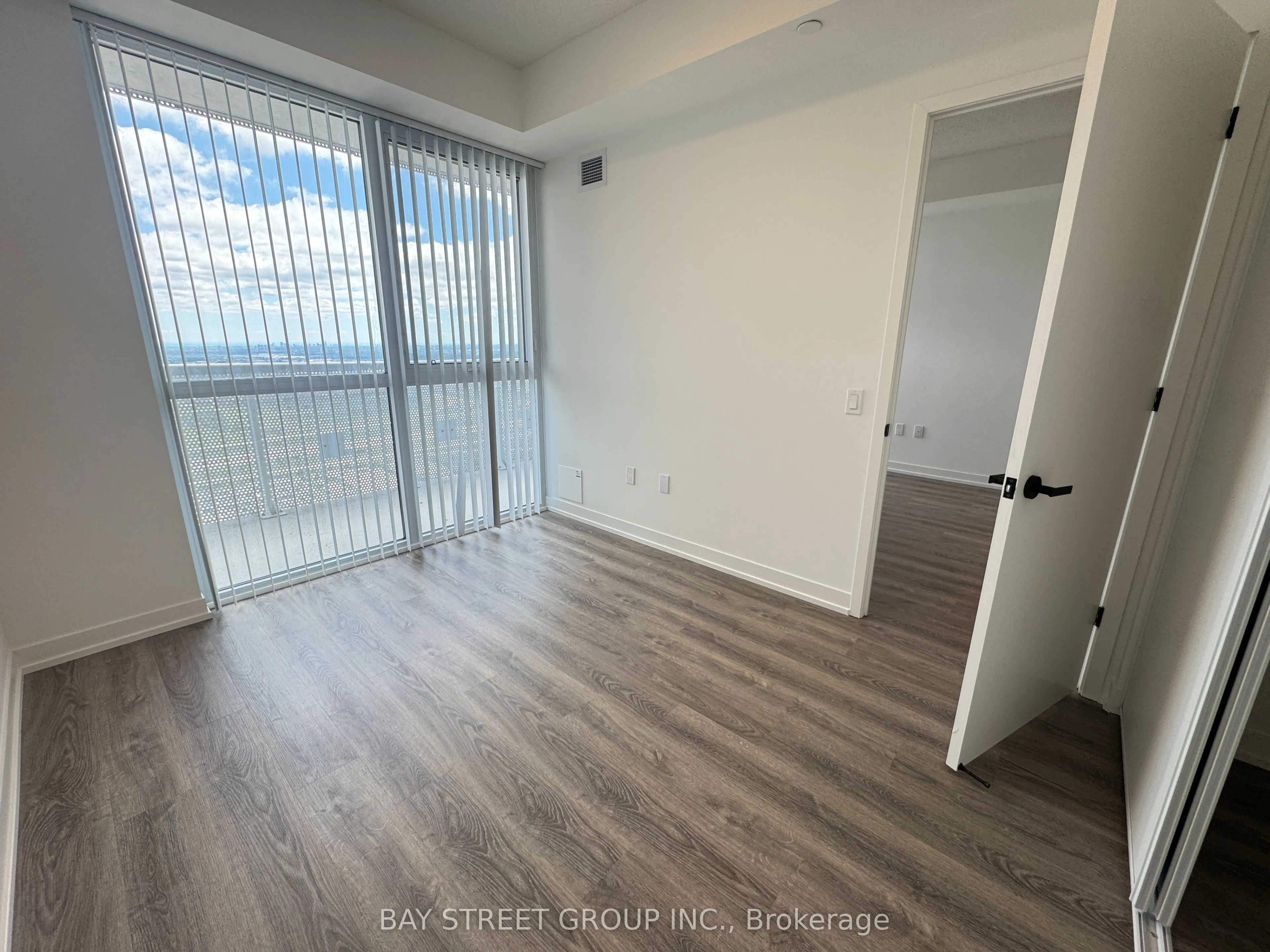 8 Interchange Way #5510
