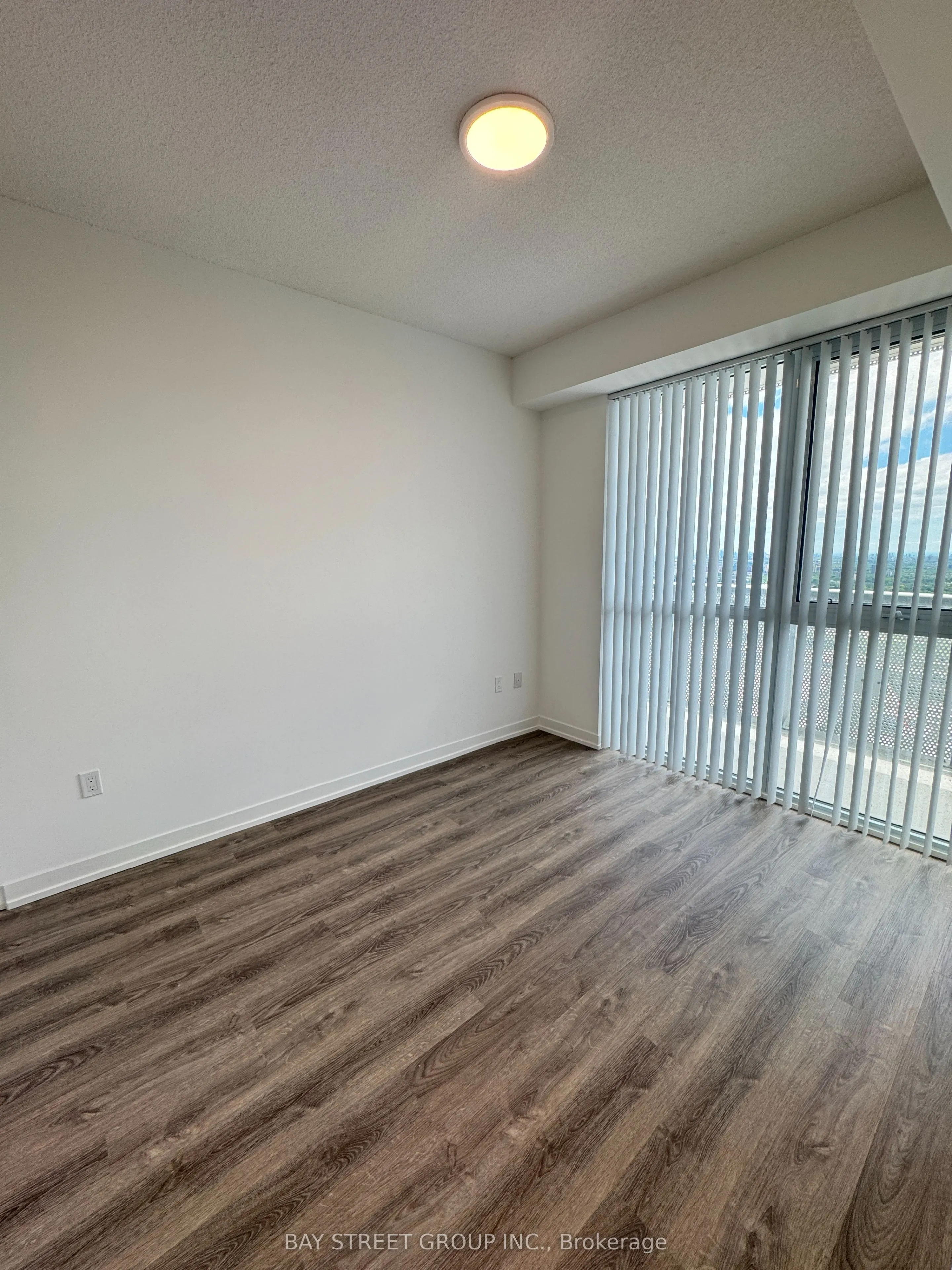 8 Interchange Way #5510