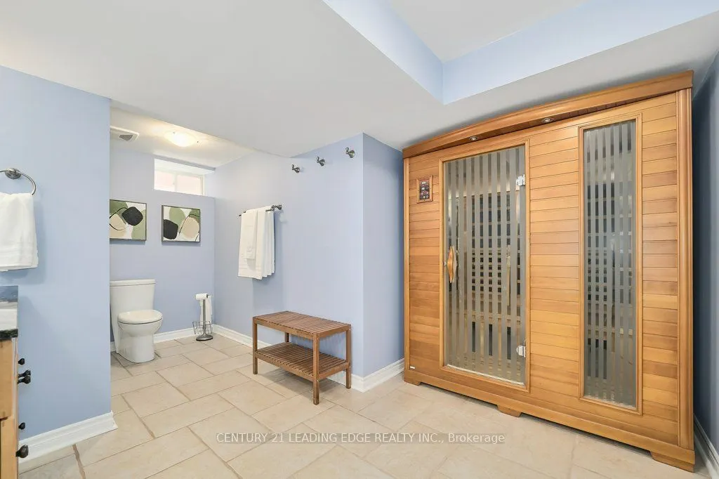 382 Via Campanile