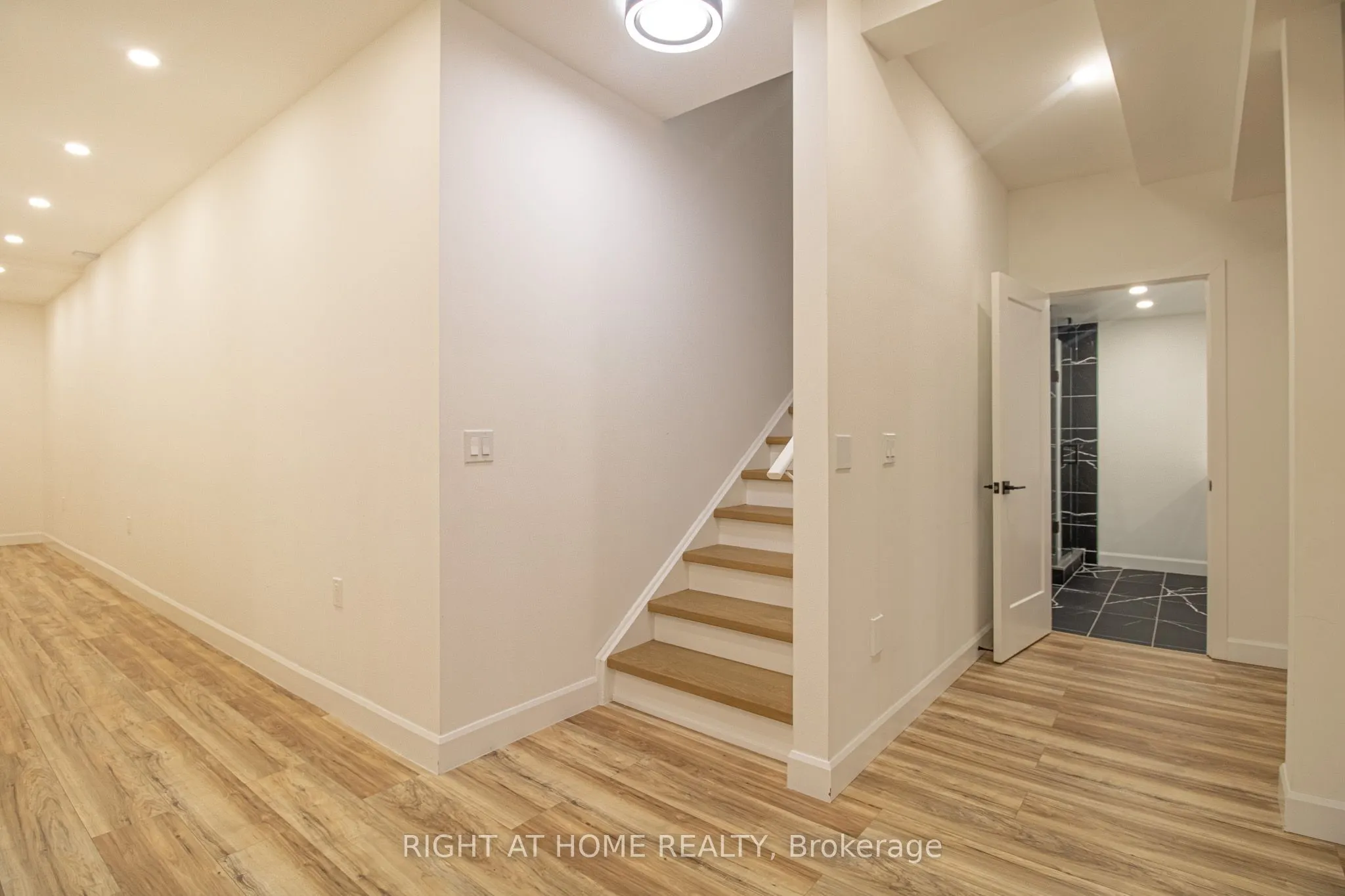 43 Longworth Avenue