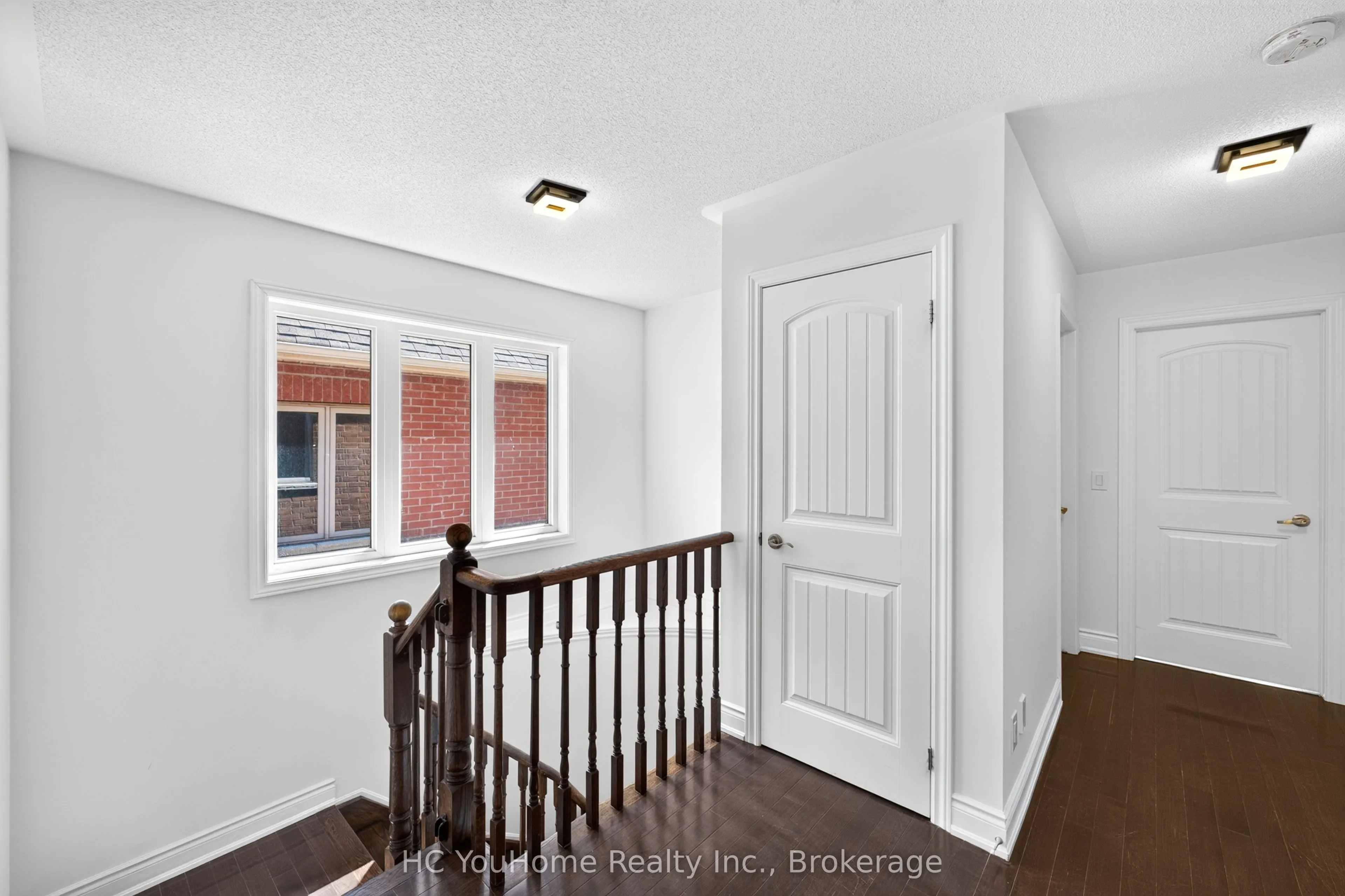 112 Lacewood Drive