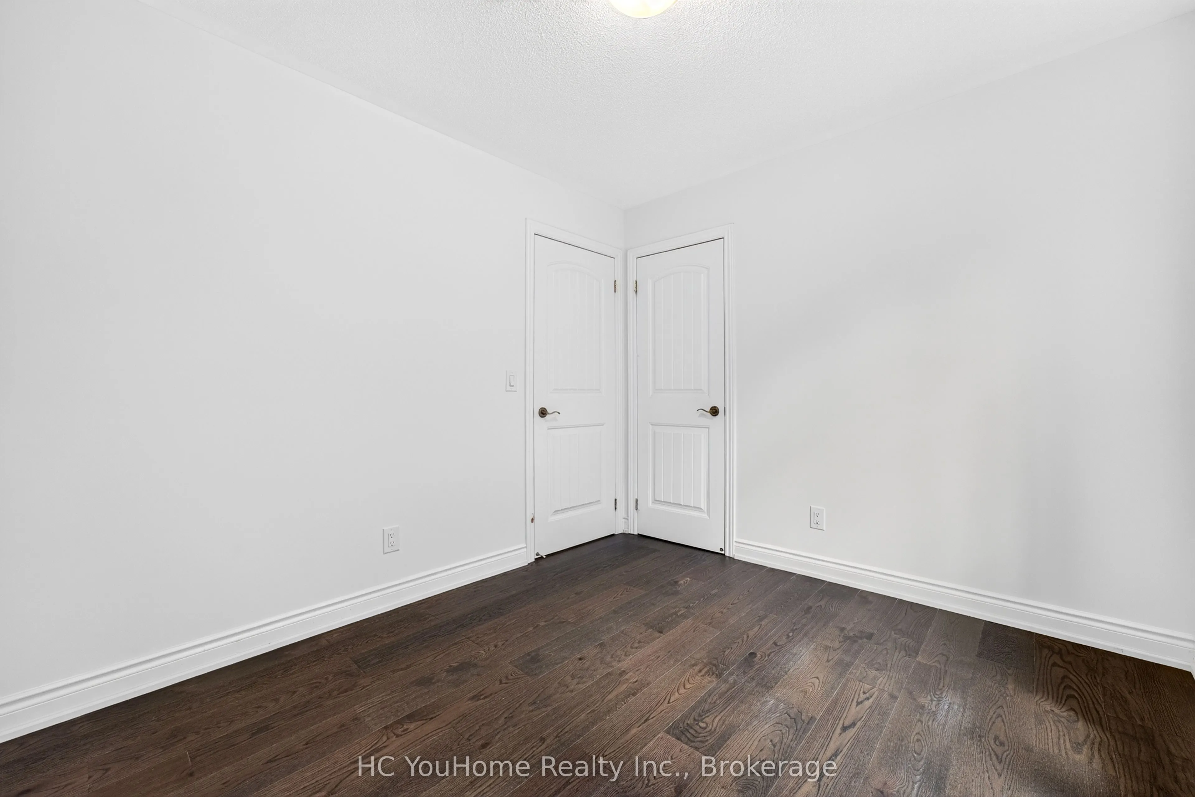 112 Lacewood Drive
