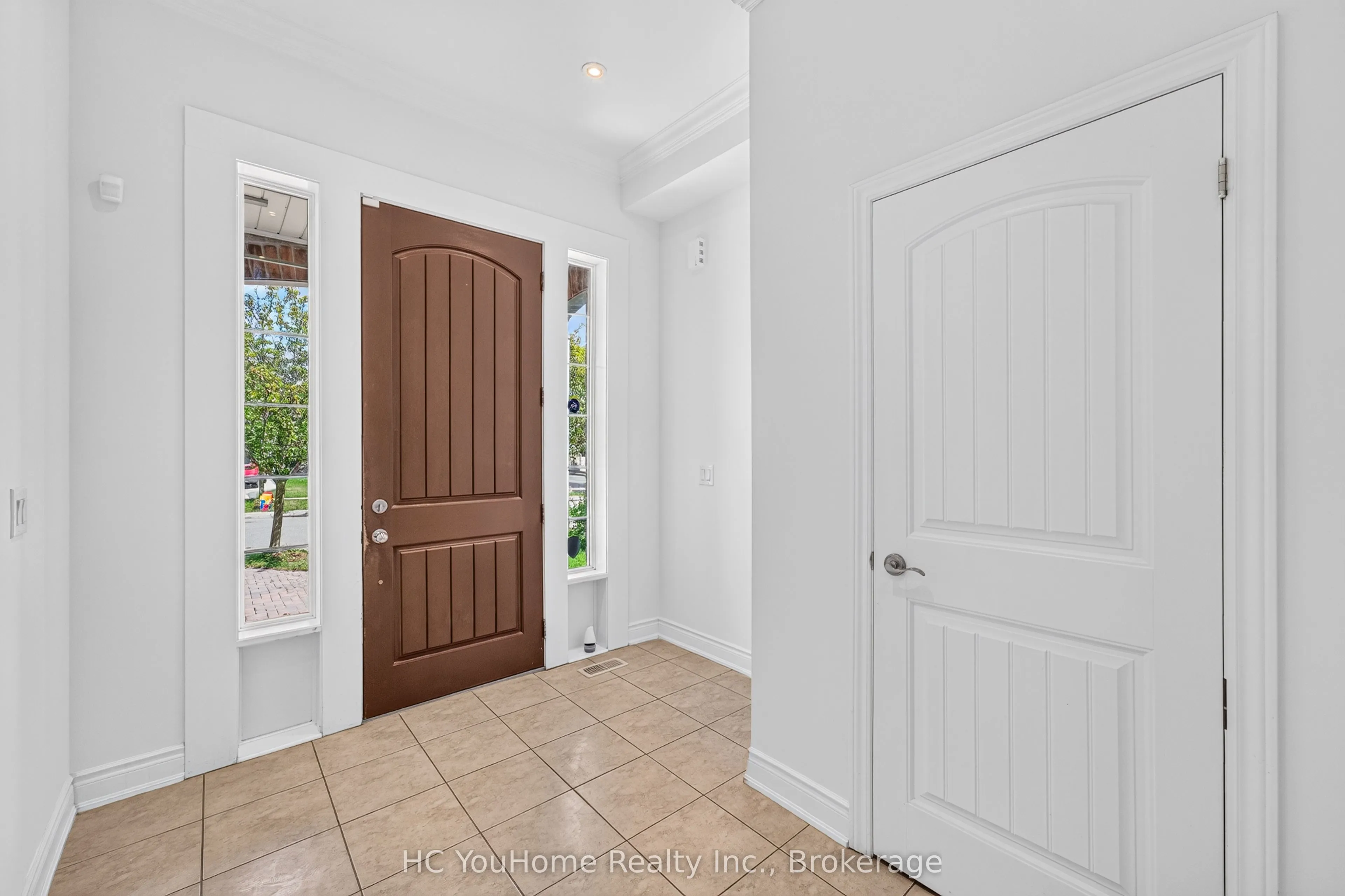 112 Lacewood Drive