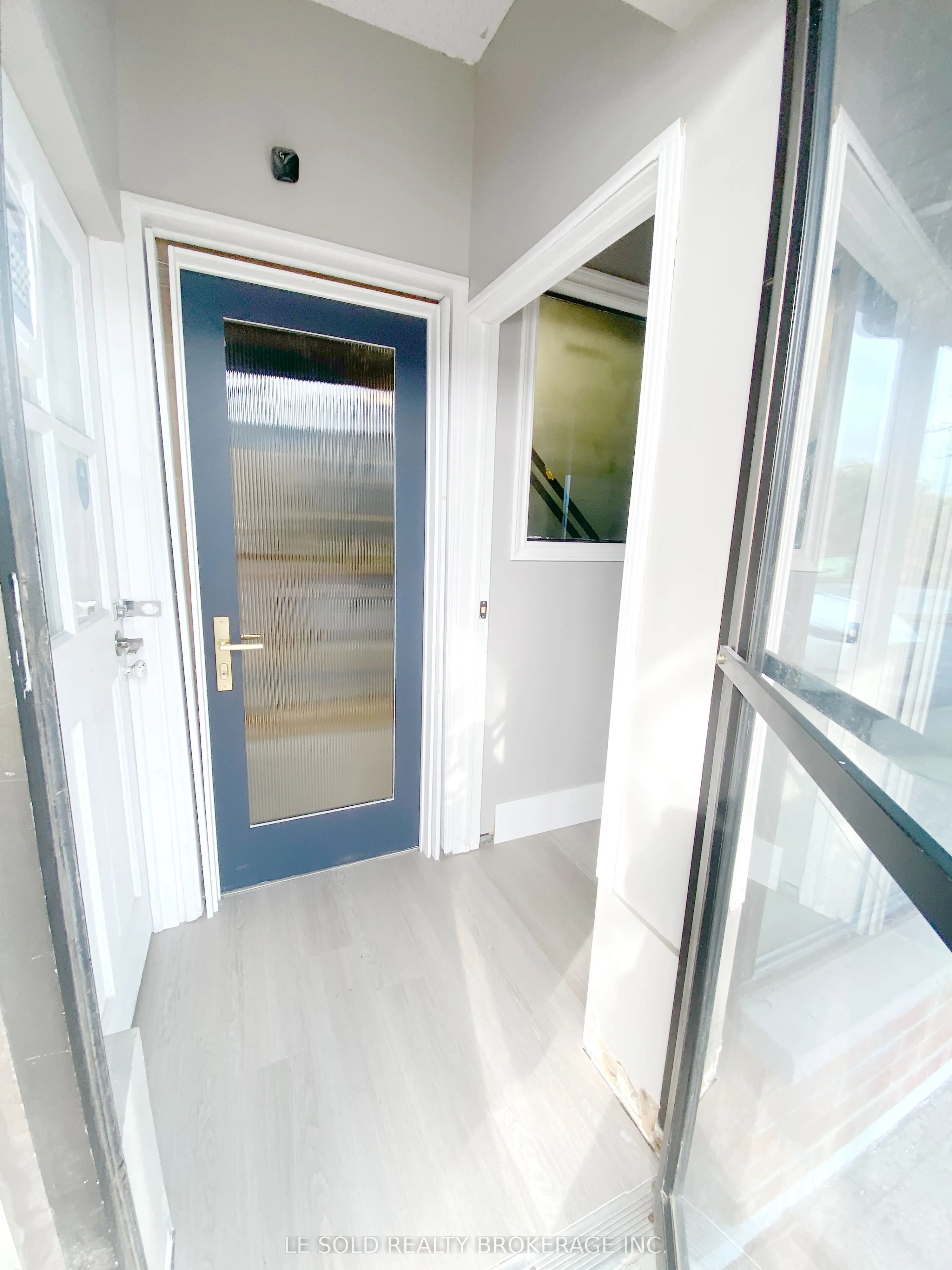 117 Ringwood Drive #4 (2nd Floor C )
