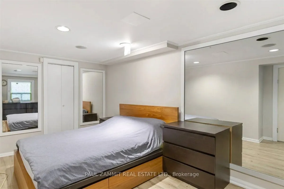 50 Breckonwood Crescent