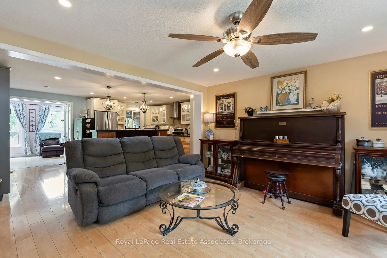 11 Tamarack Court