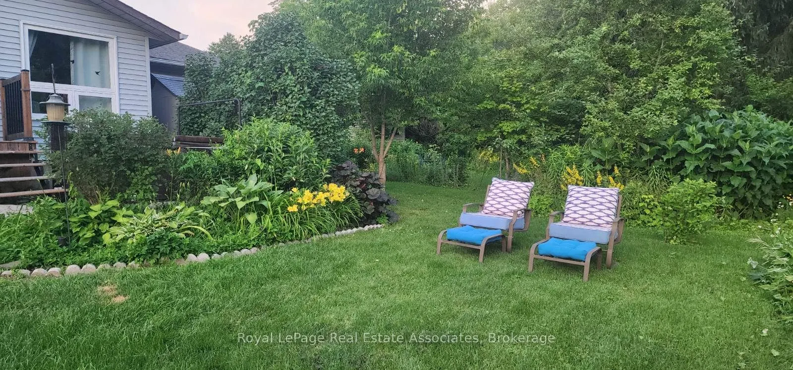 11 Tamarack Court