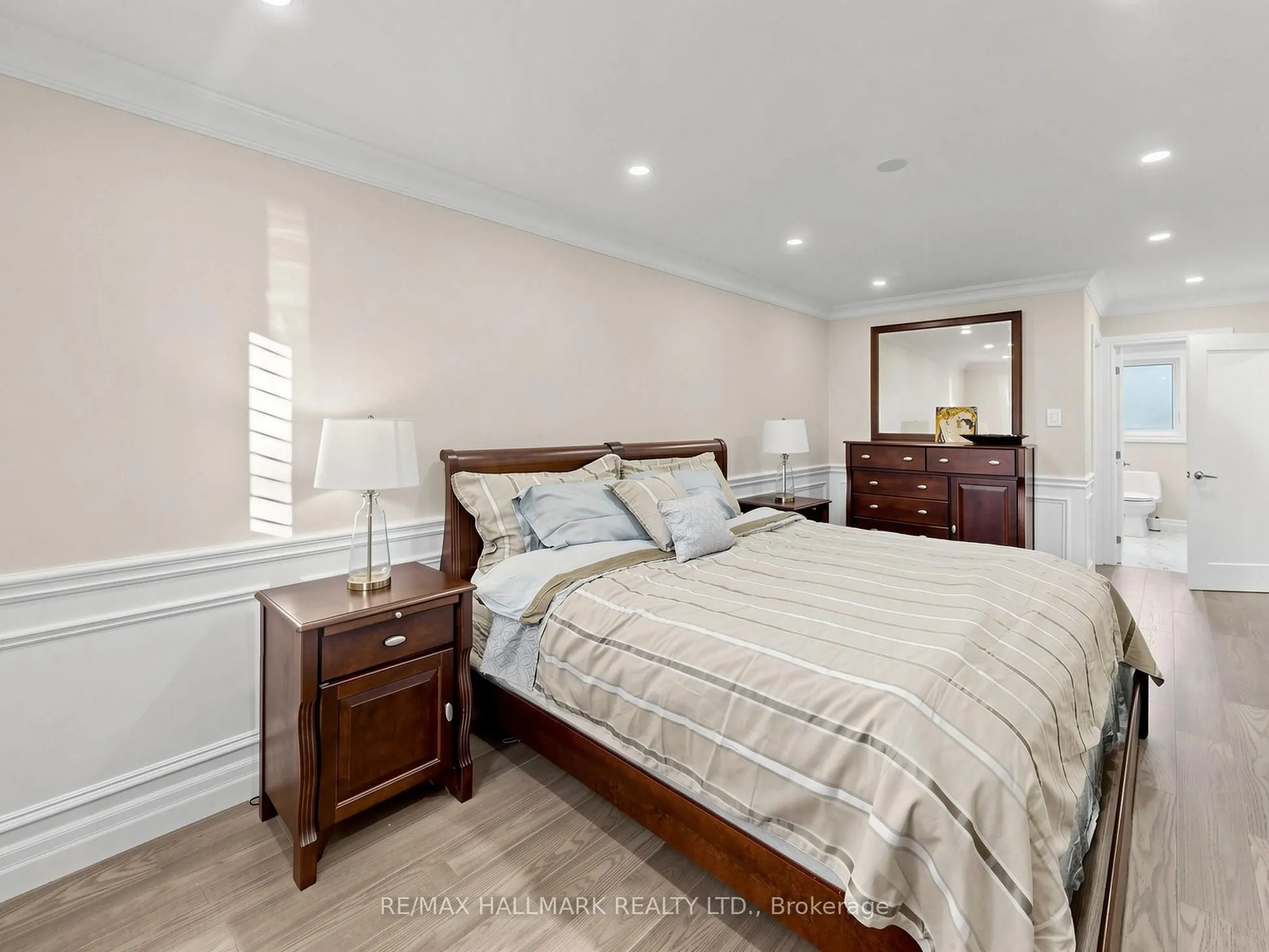 58 Marchwood Crescent
