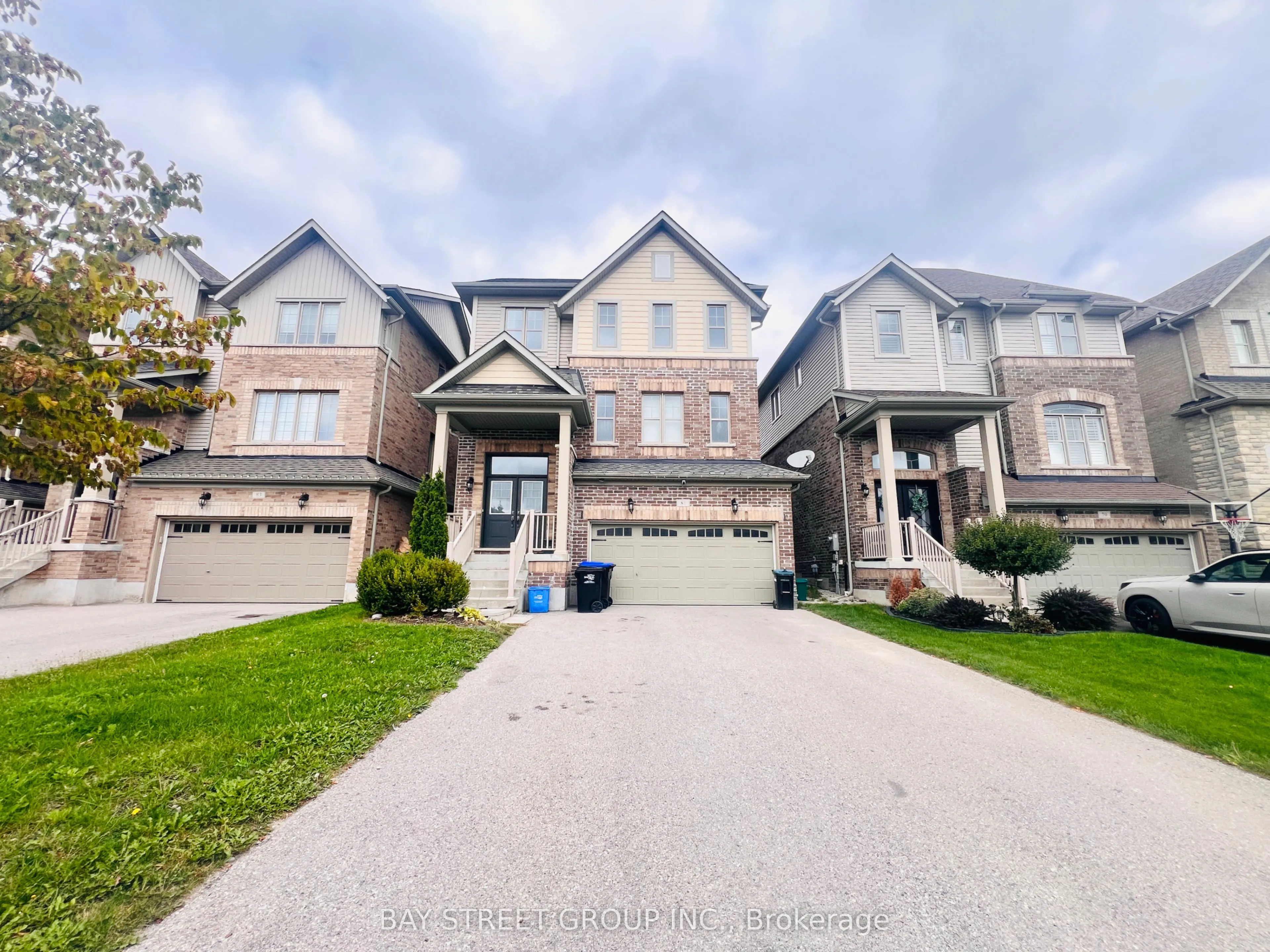 81 Sutcliffe Way