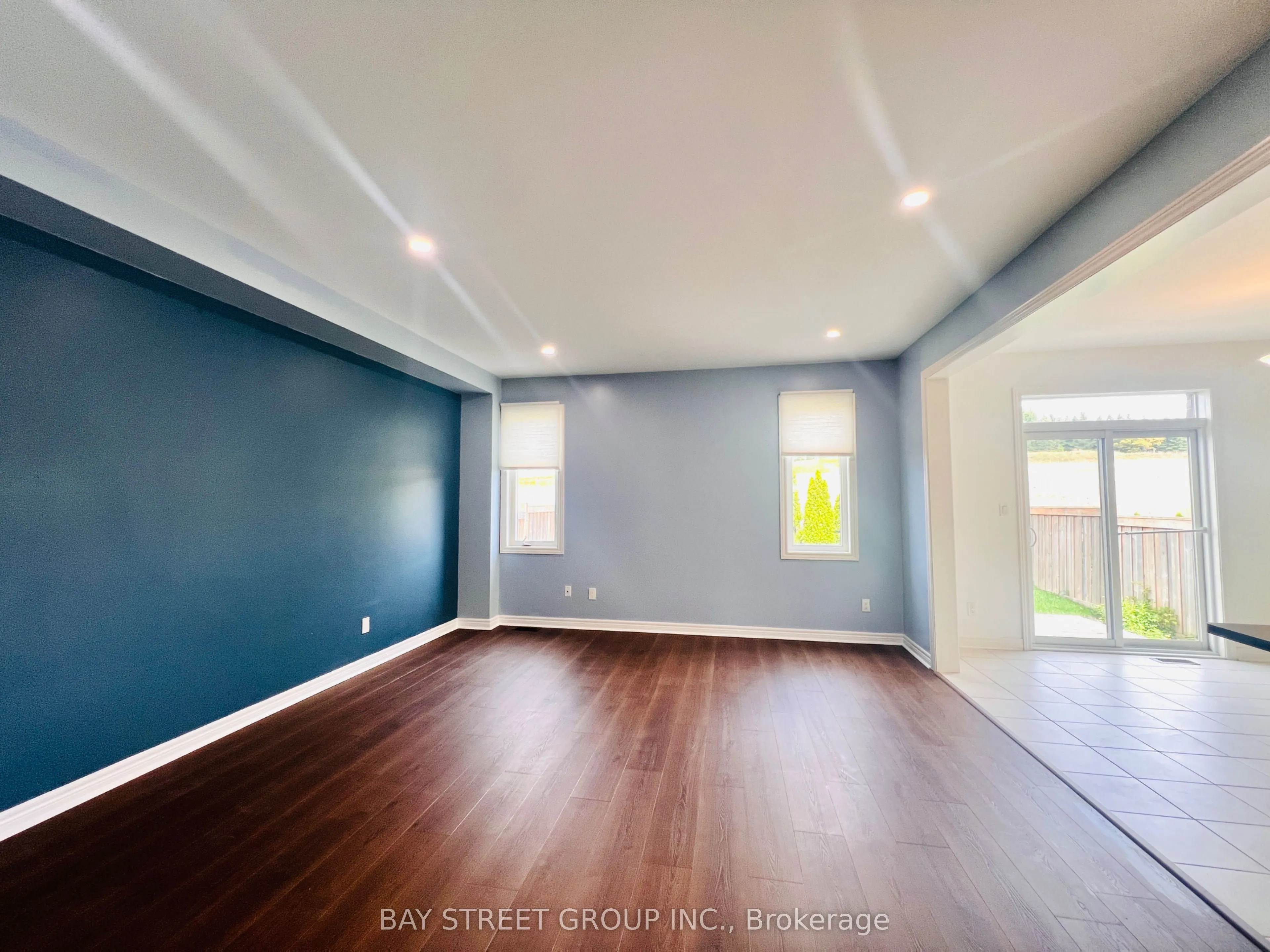 81 Sutcliffe Way