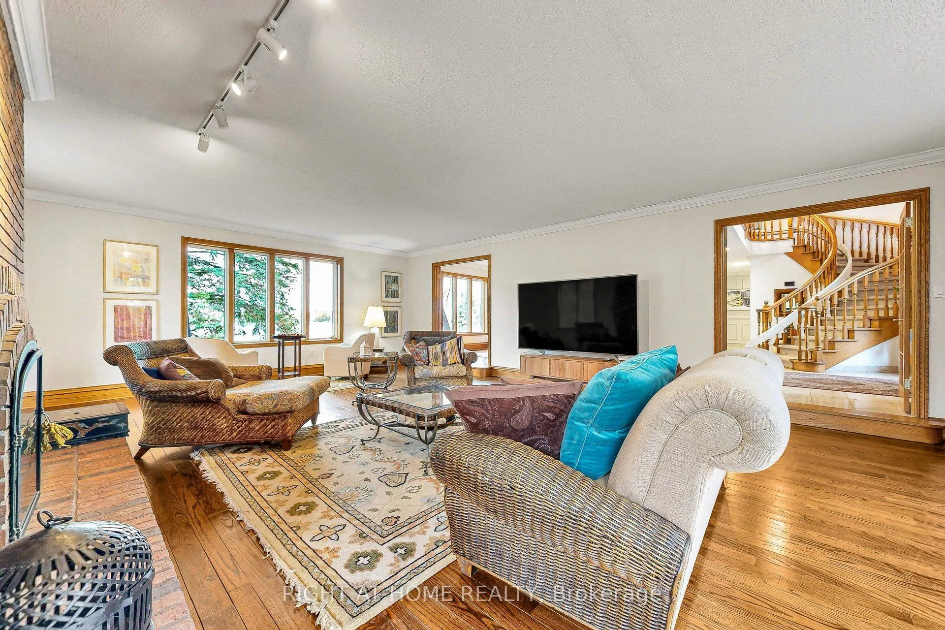 566 Sunset Beach Road