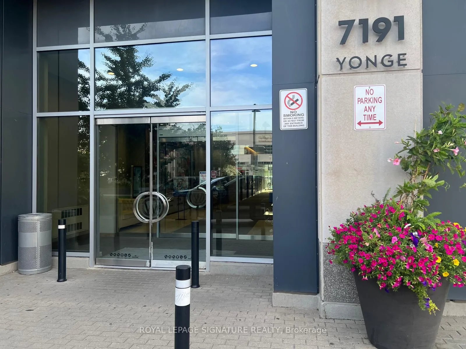 7191 Yonge Street #607