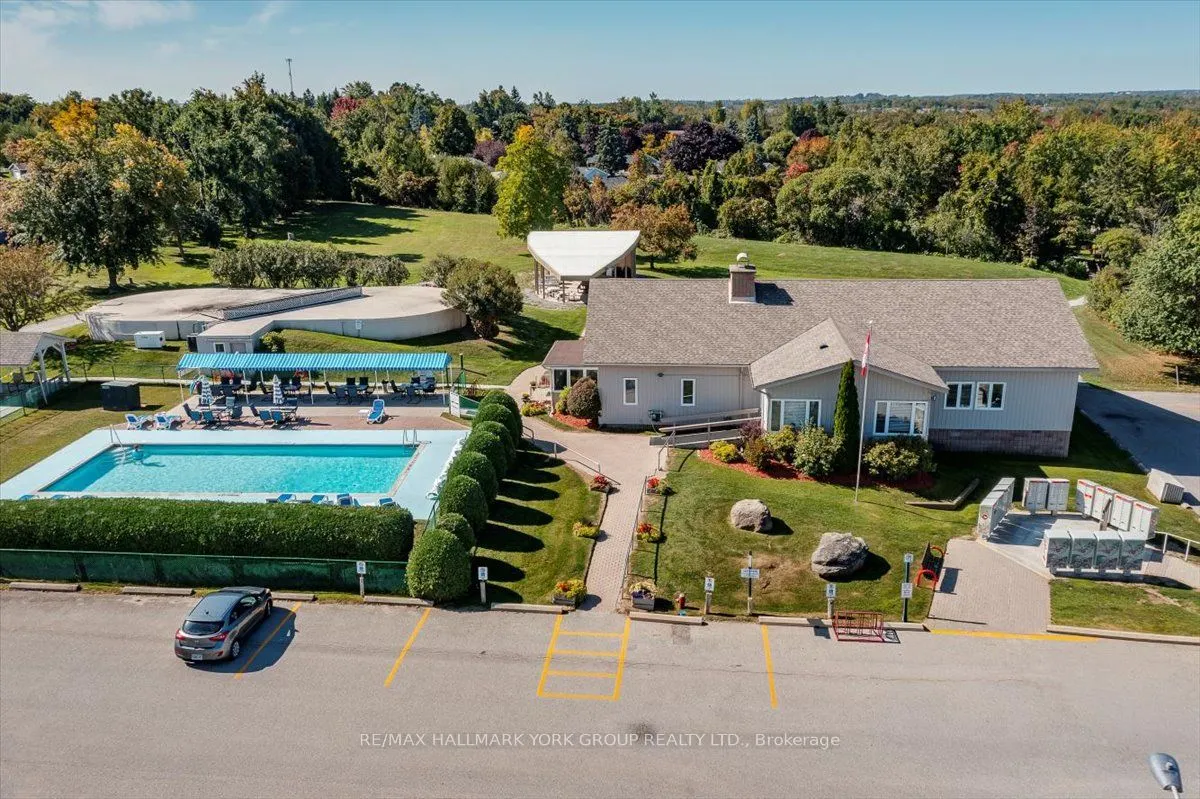 120 Roxanna Drive