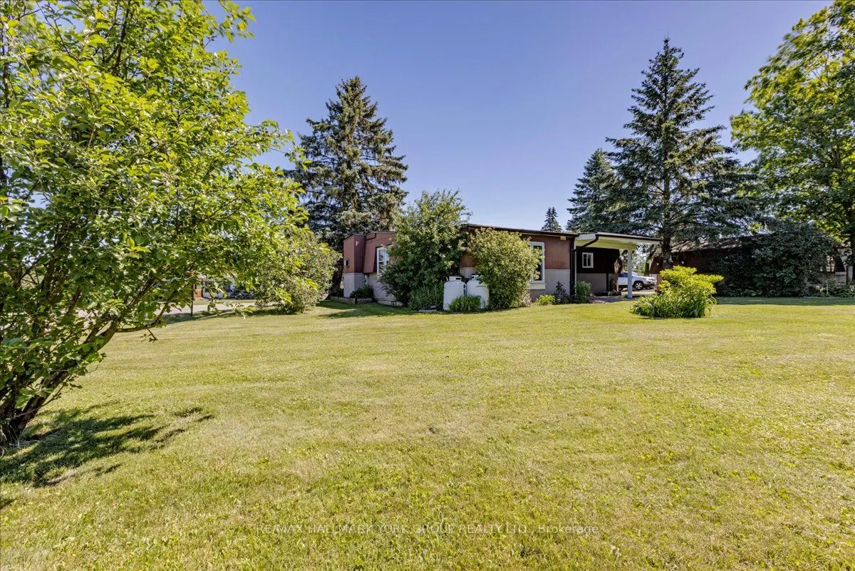 120 Roxanna Drive