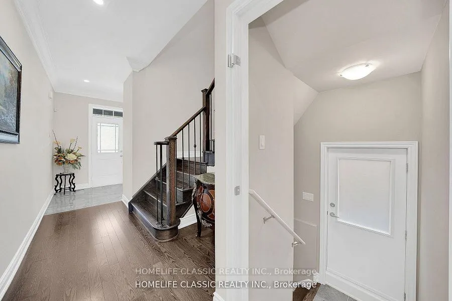 105 McKenzie Way