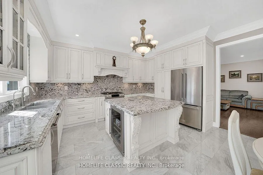 105 McKenzie Way